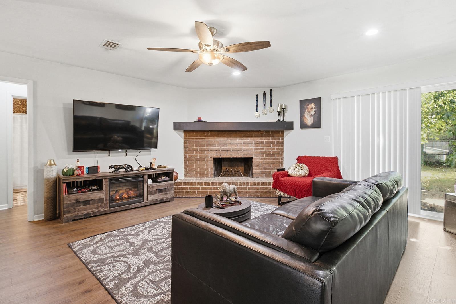 19 Creekridge  Sherwood, AR