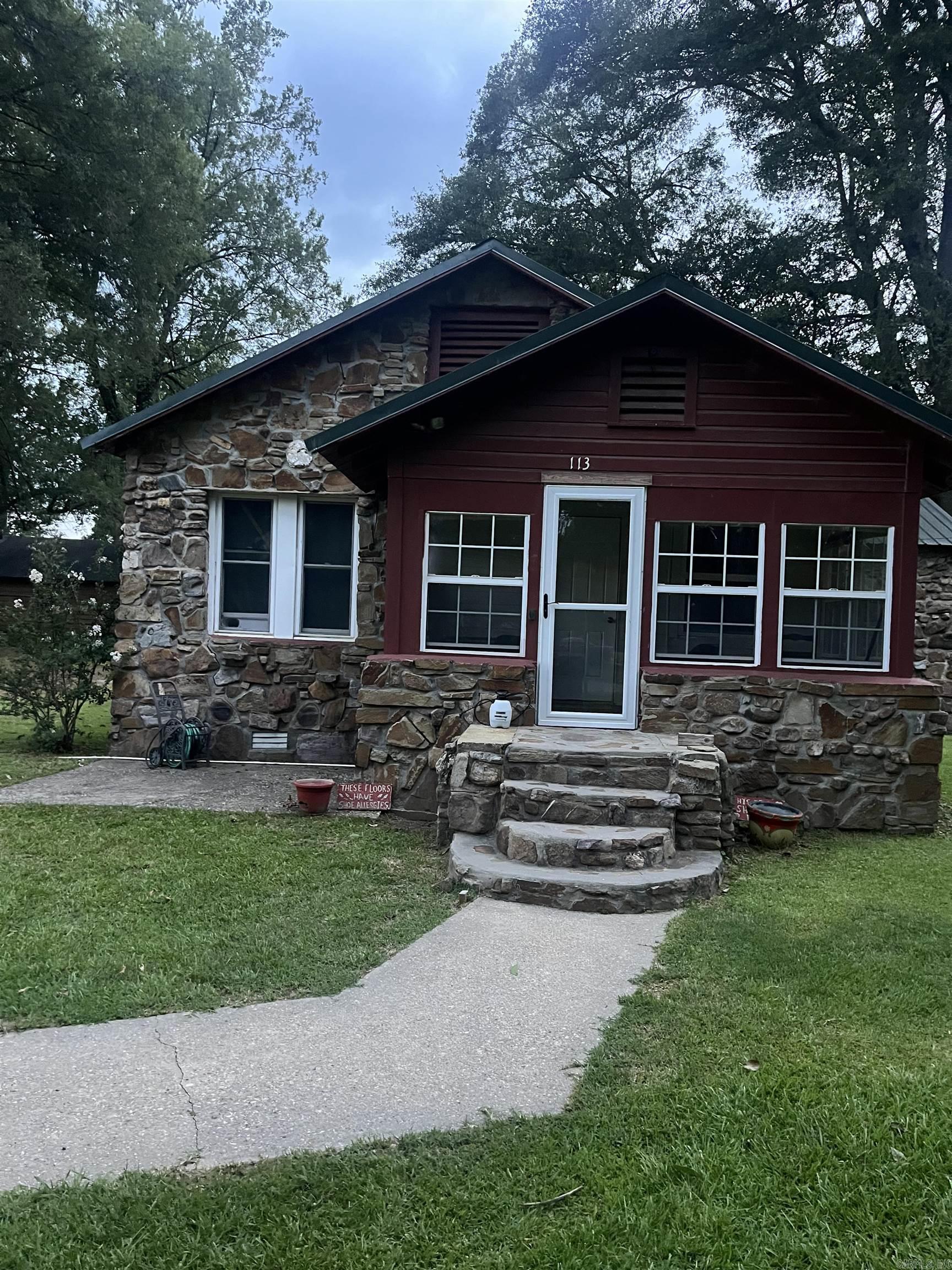 113 N 4th  Tillar, AR