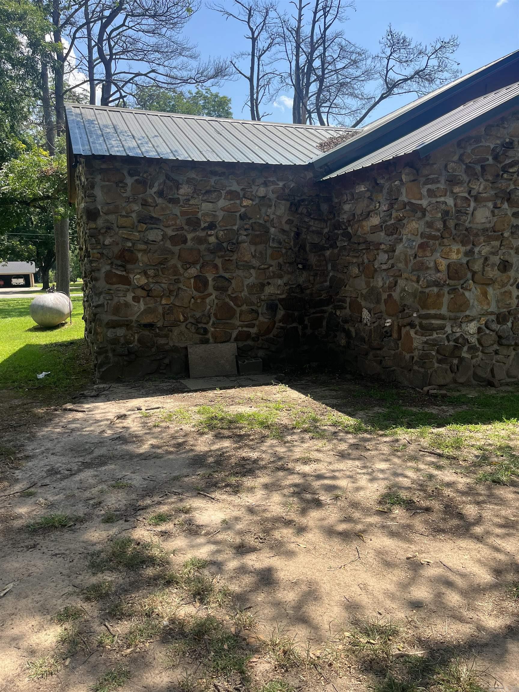 113 N 4th  Tillar, AR