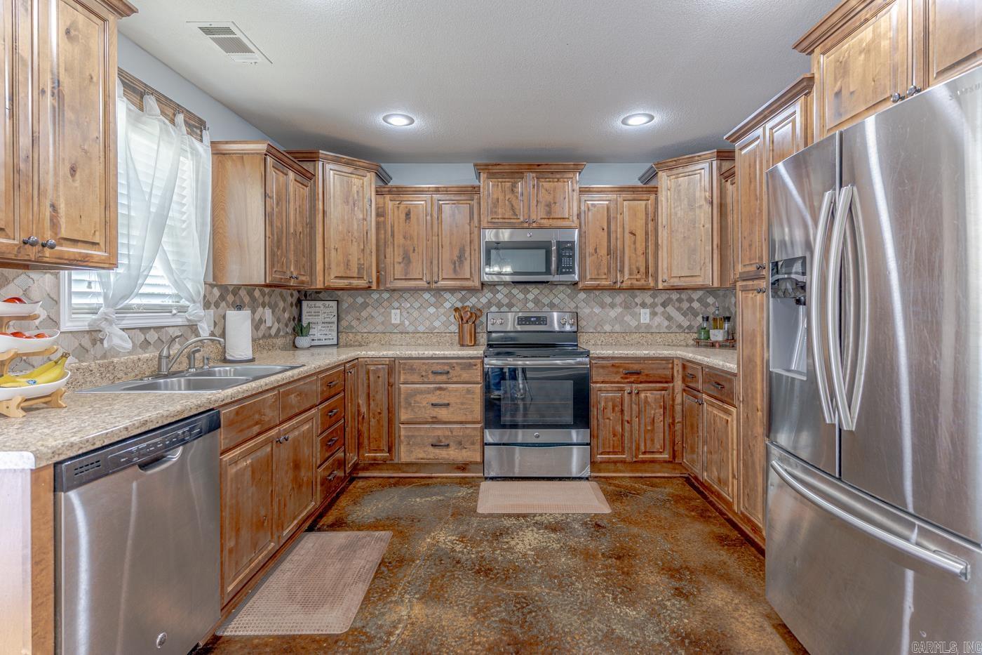 453 Wildwood Pt  Jonesboro, AR