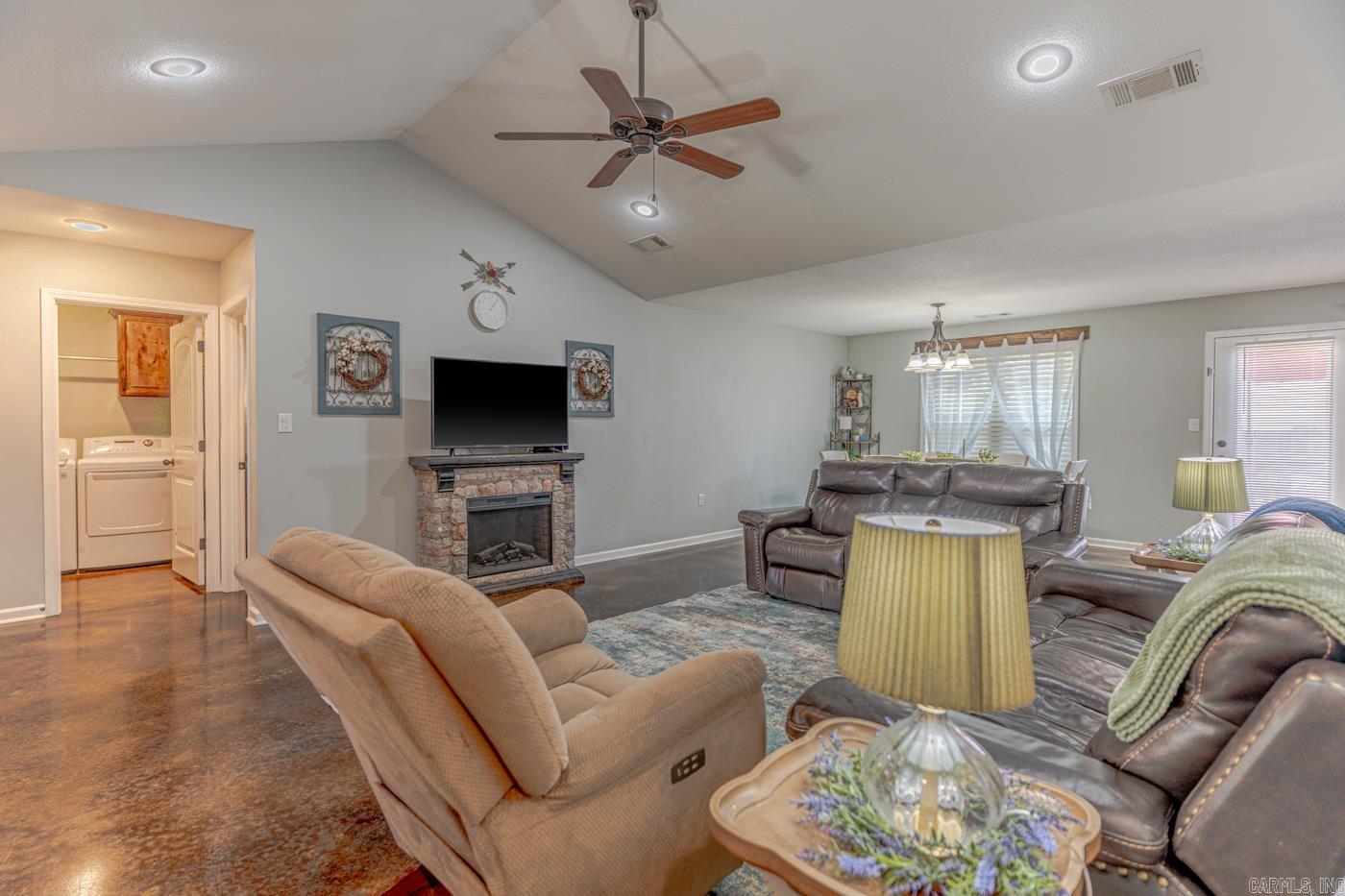 453 Wildwood Pt  Jonesboro, AR