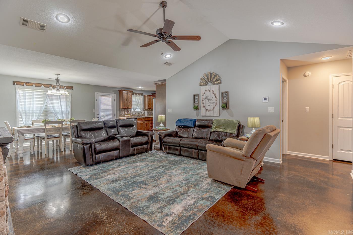 453 Wildwood Pt  Jonesboro, AR