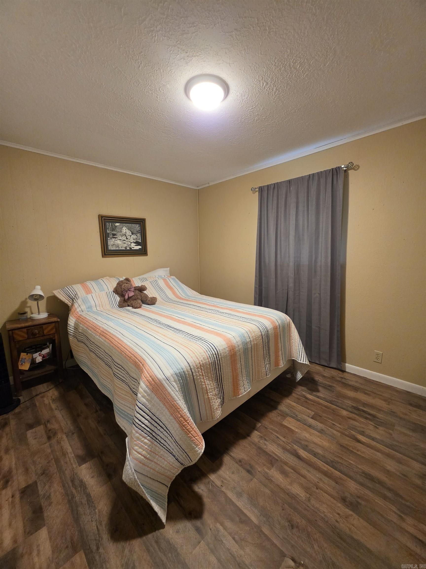 906 Surrey  Hot Springs, AR