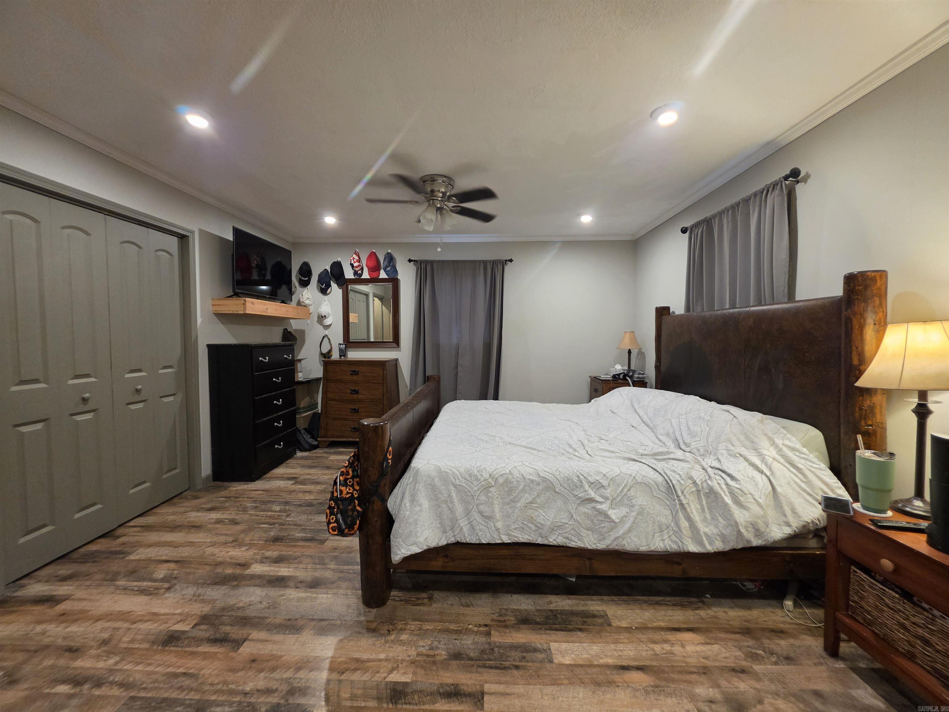 906 Surrey  Hot Springs, AR