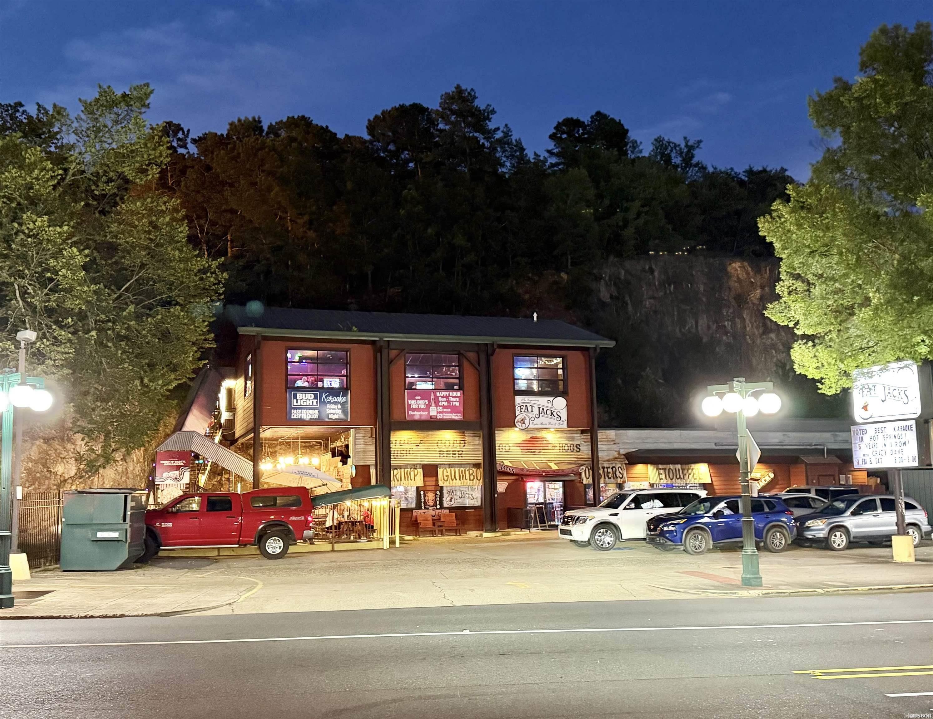 101 Central  Hot Springs, AR