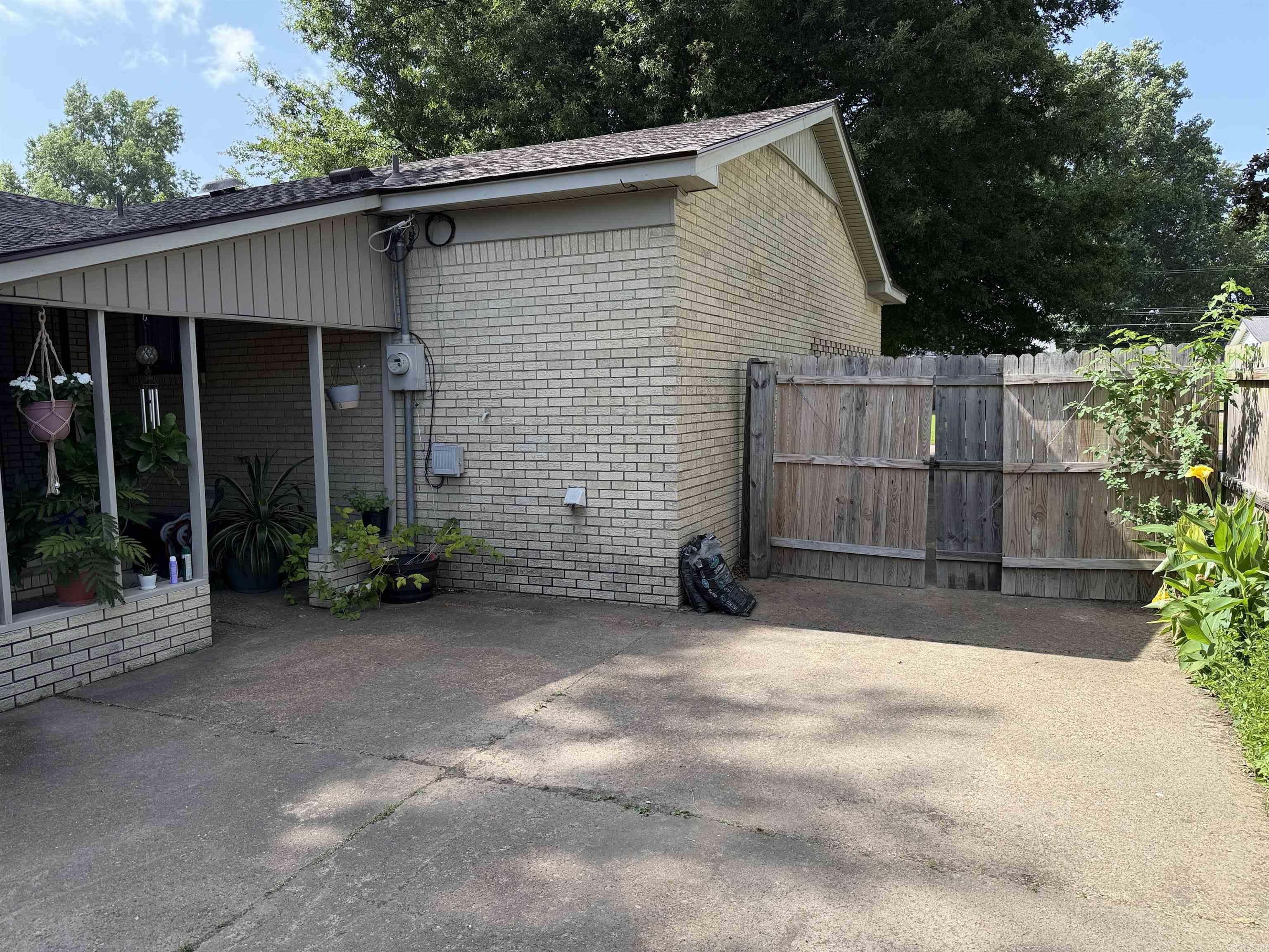 315 Clifton Dr  Wynne, AR