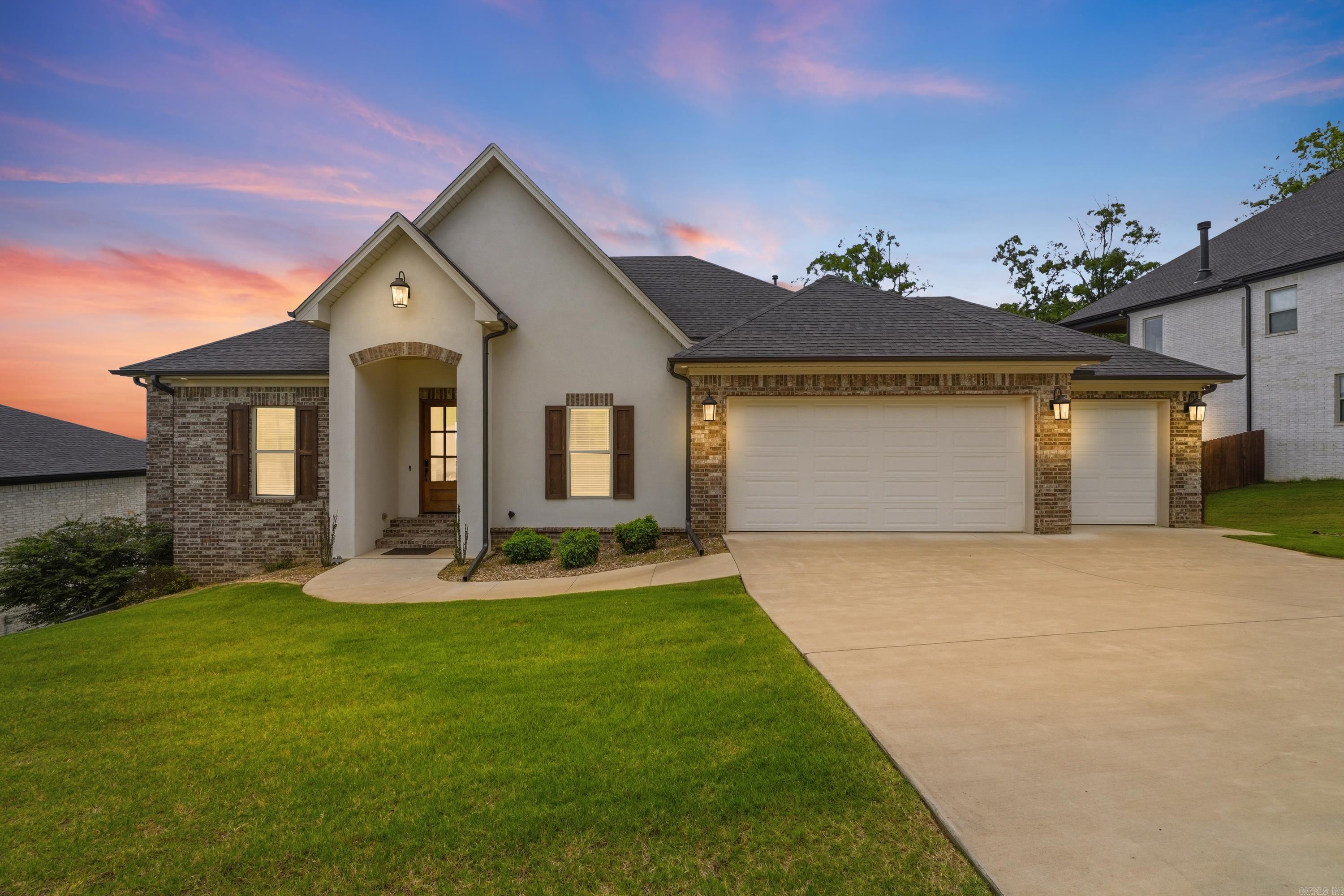 34 Sagamore Court  Maumelle, AR