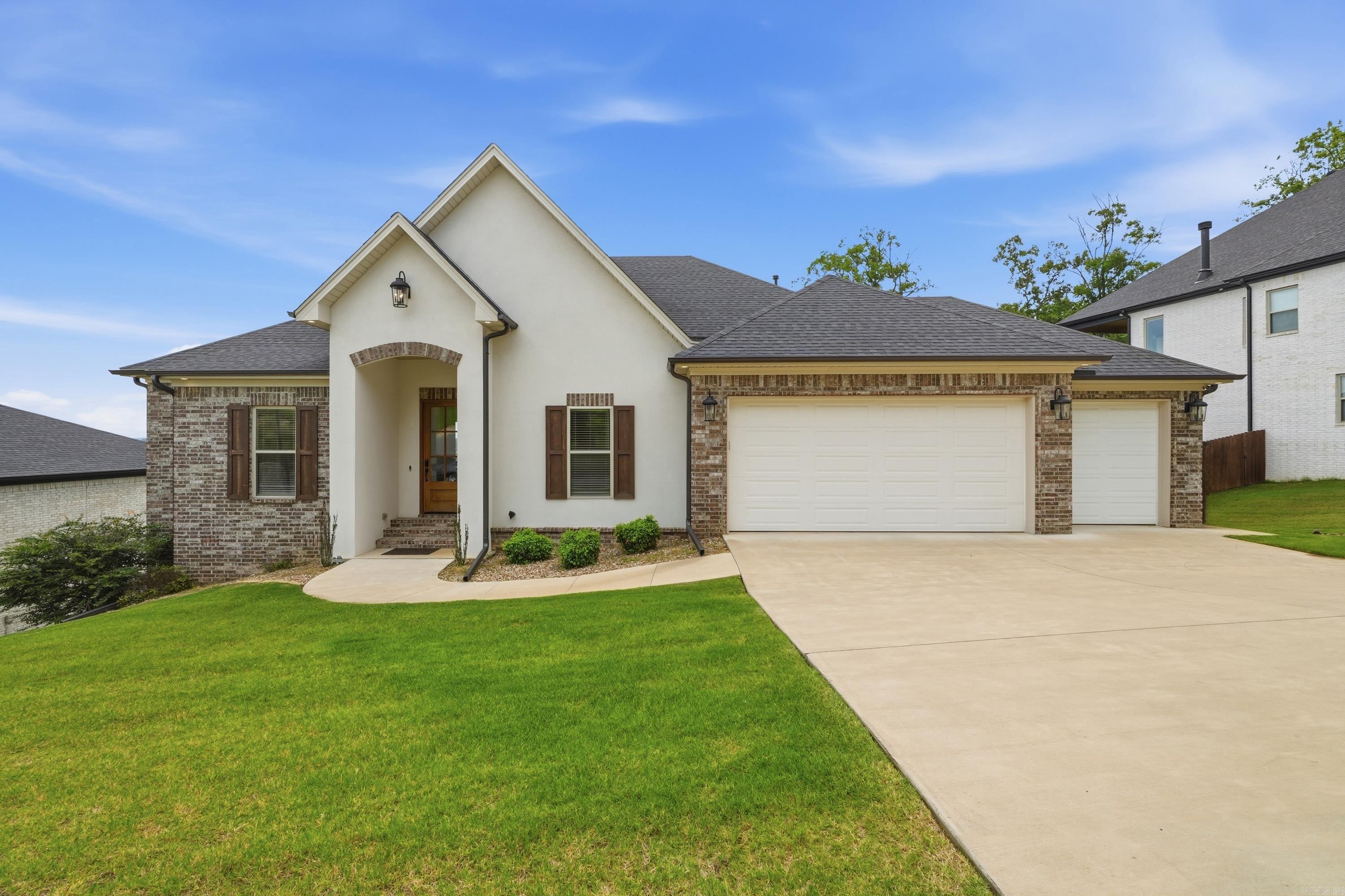 34 Sagamore Court  Maumelle, AR