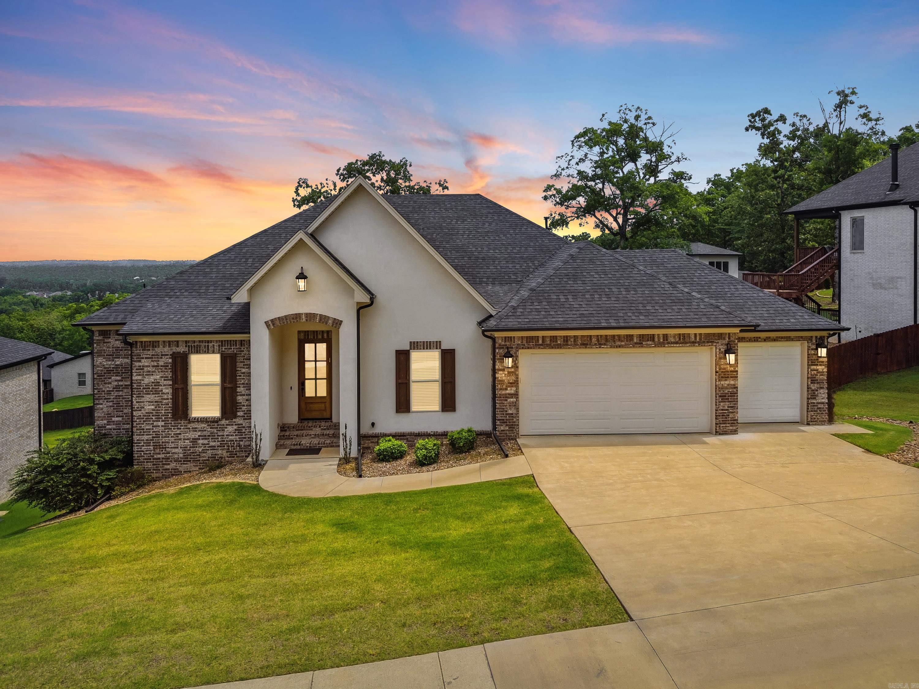 34 Sagamore Court  Maumelle, AR