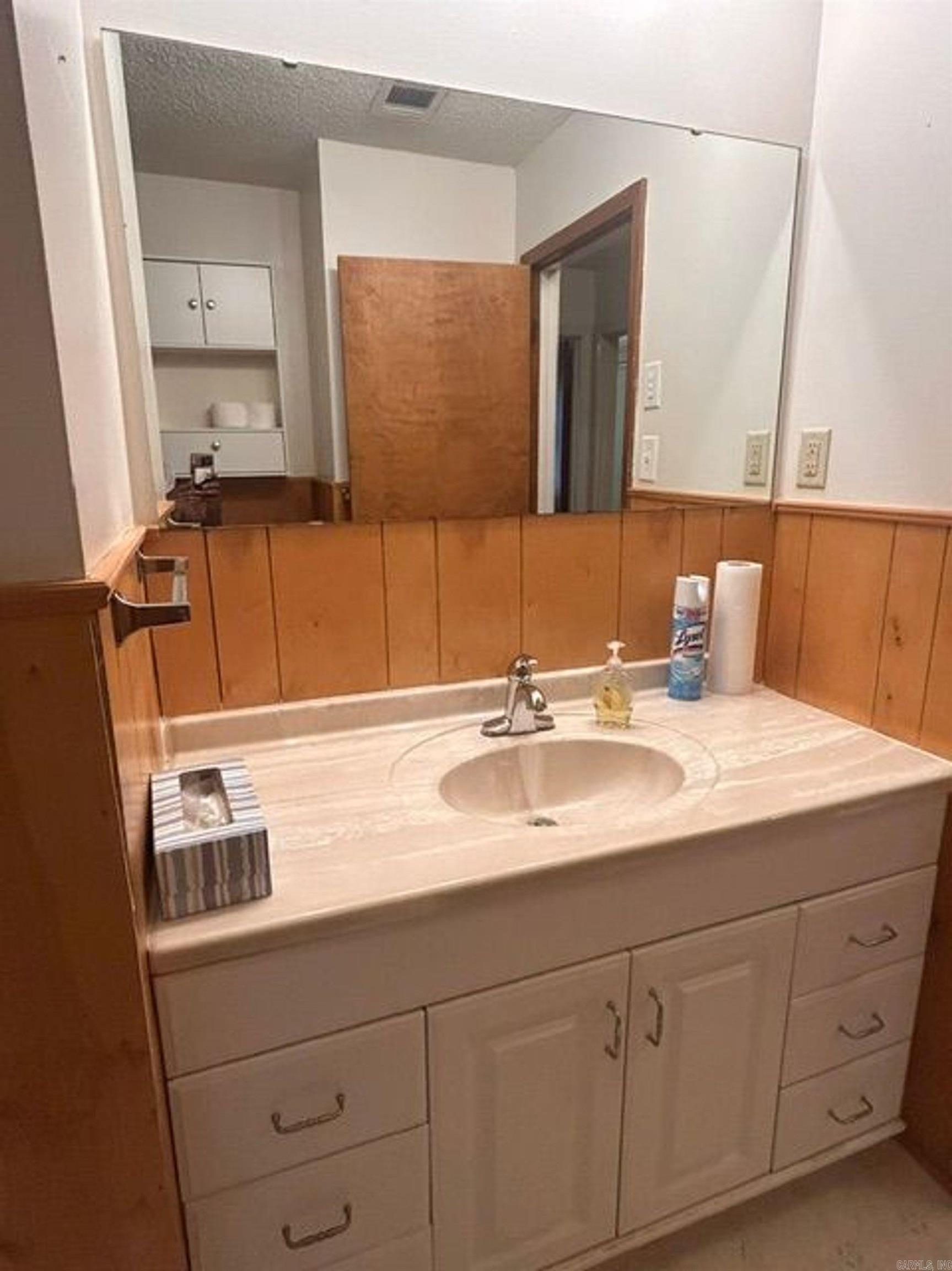 5813 Granby Road  North Little Rock, AR