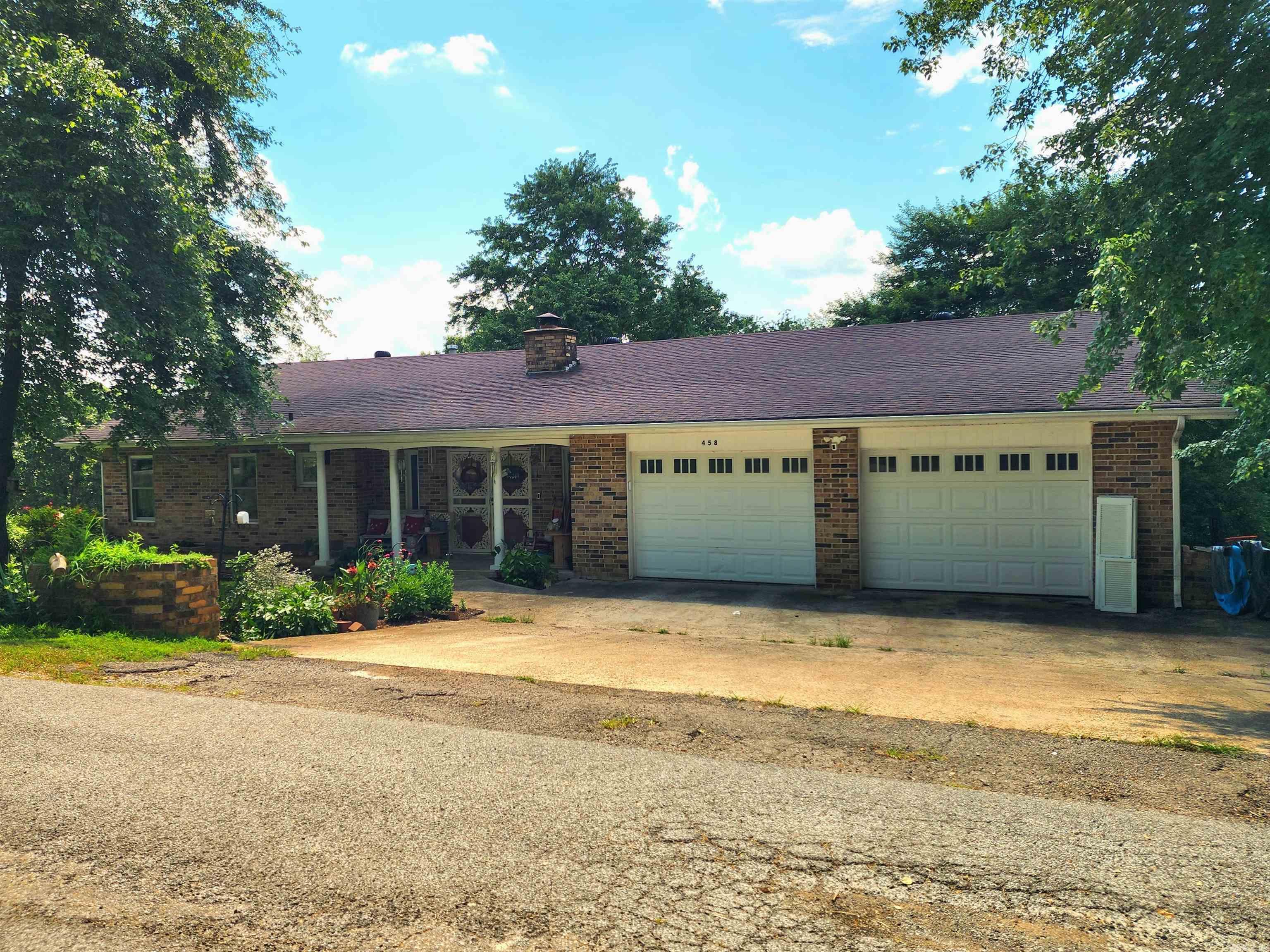 458 Tutt Place Yellville, AR 72687