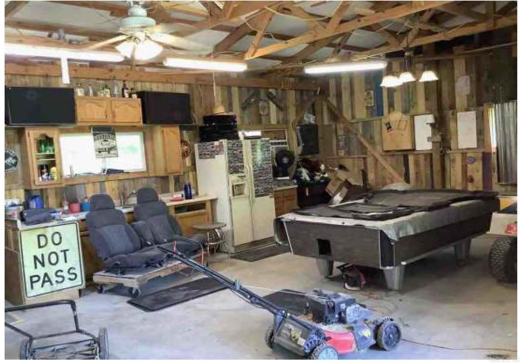 458 Tutt Place Yellville, AR 72687