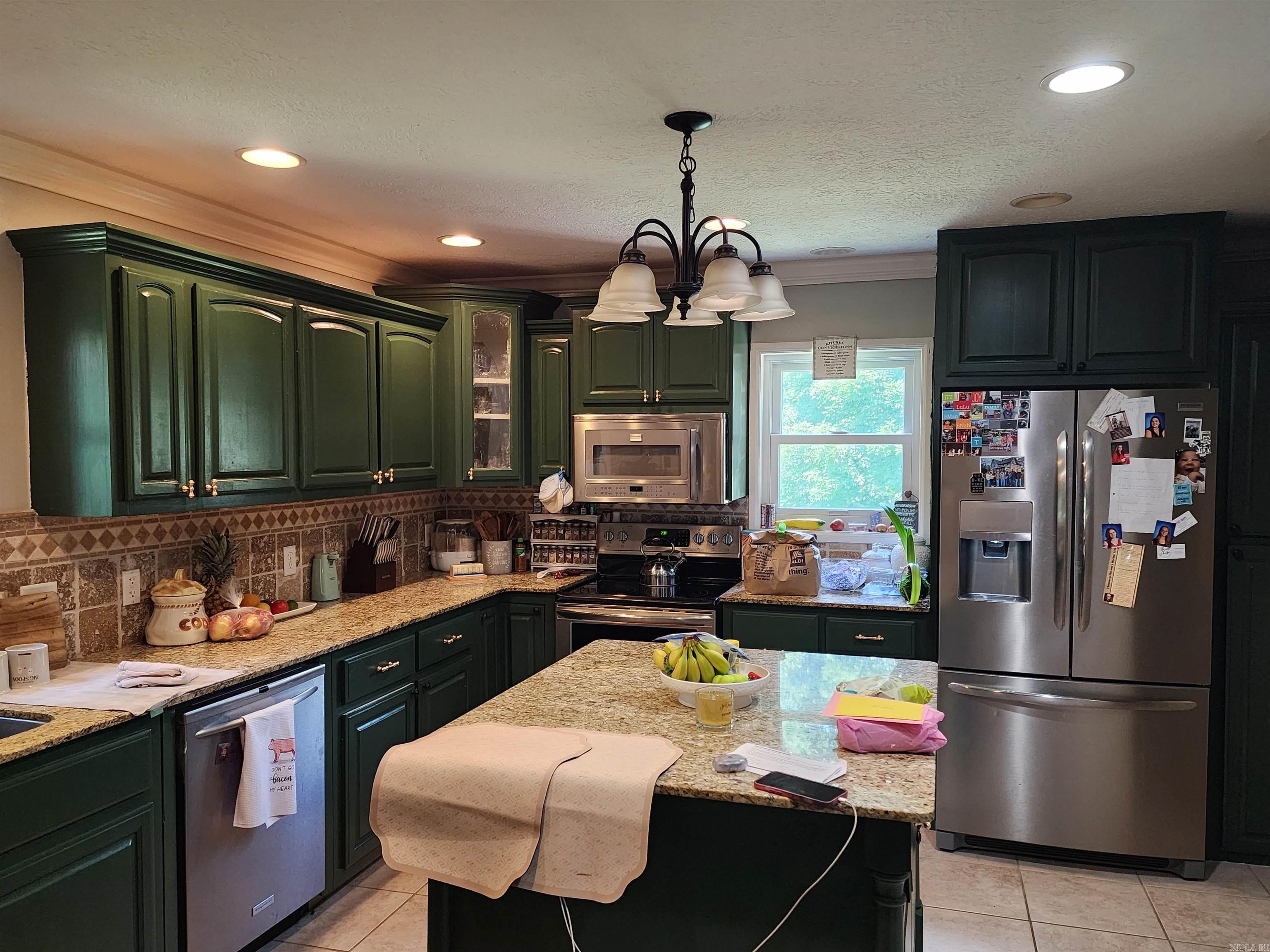 458 Tutt Place Yellville, AR 72687