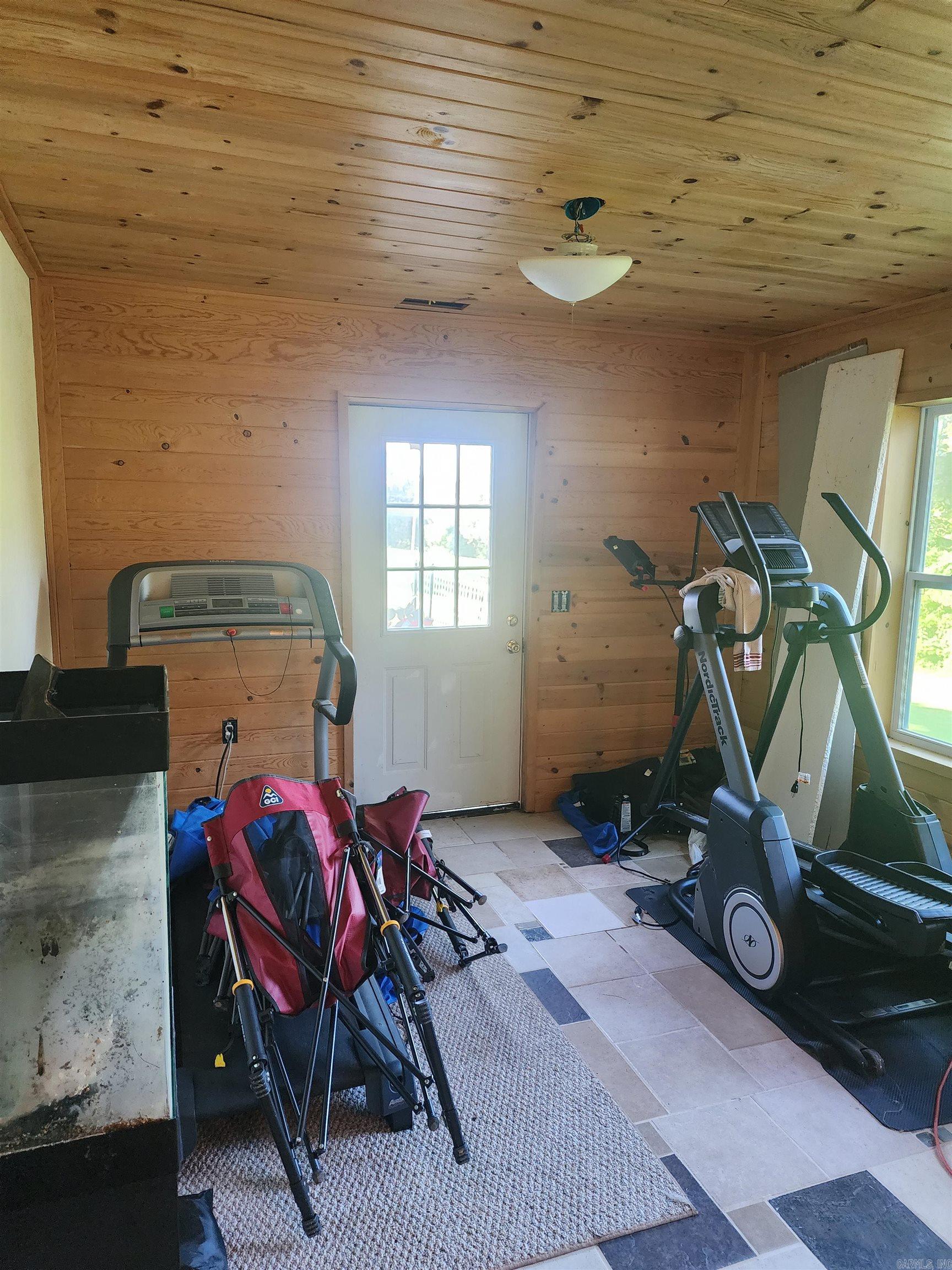 458 Tutt  Yellville, AR