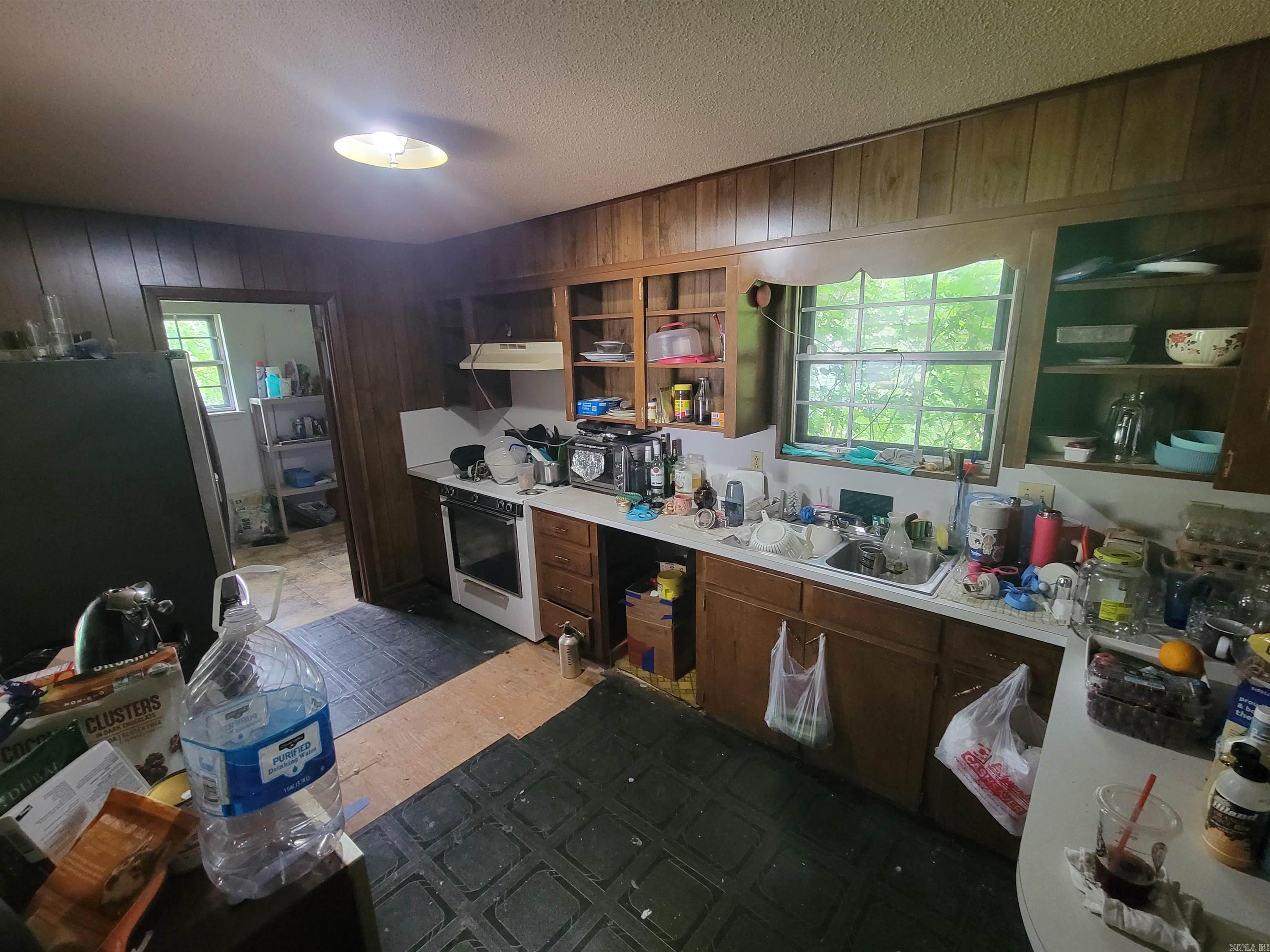 19 Lee Oaks  Sherwood, AR