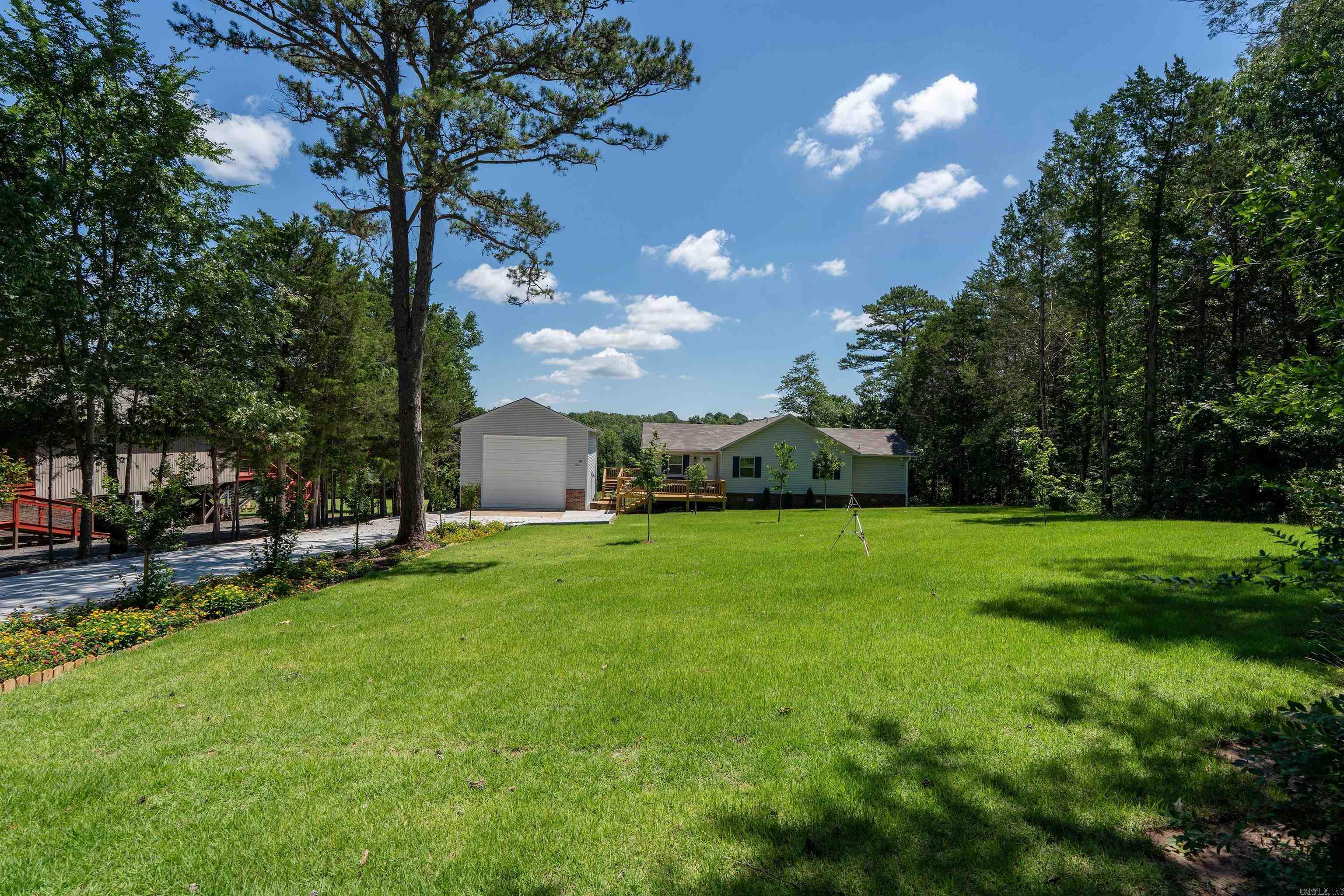 478 Burning Tree  Greers Ferry, AR
