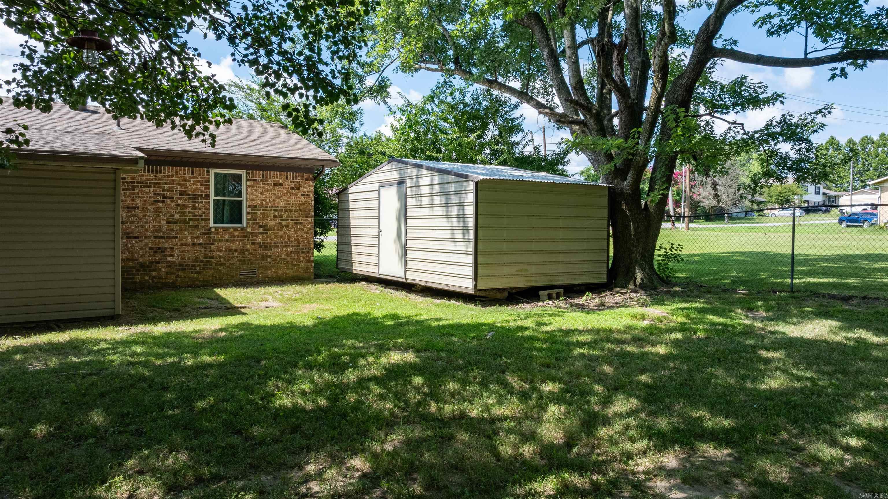 208 Terrie  Cave City, AR