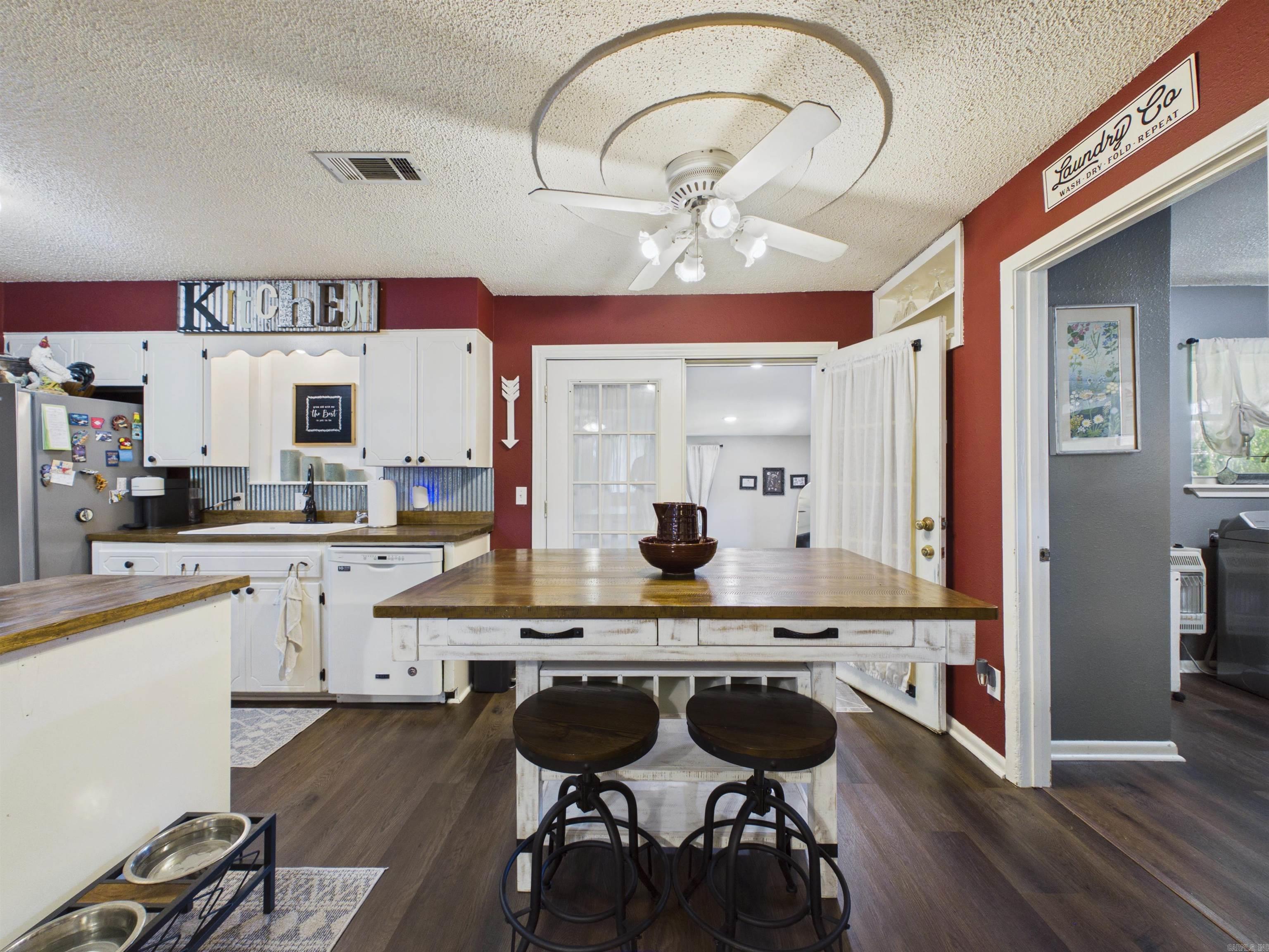 208 Terrie  Cave City, AR