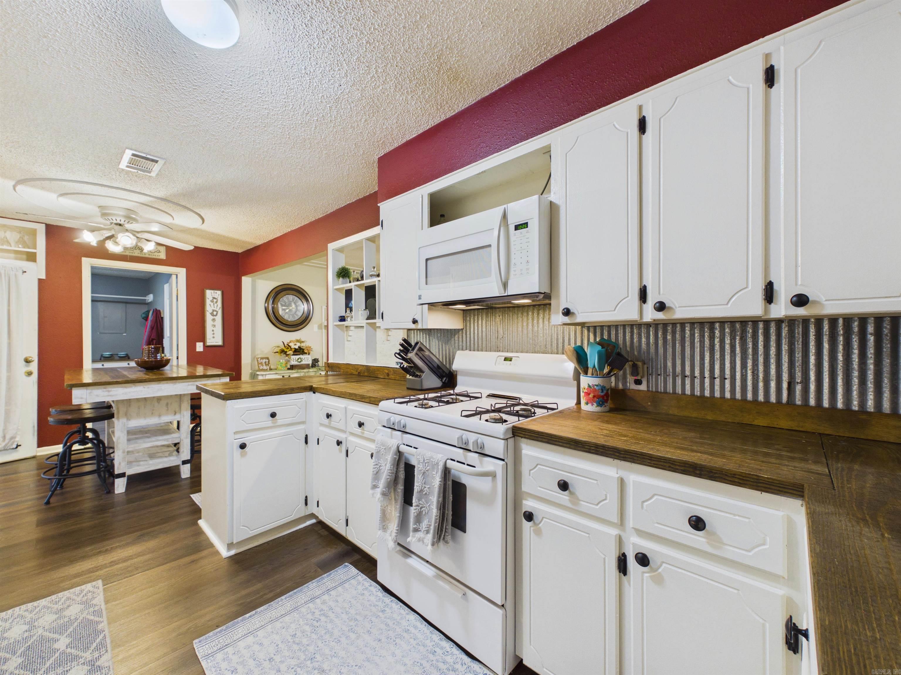 208 Terrie  Cave City, AR