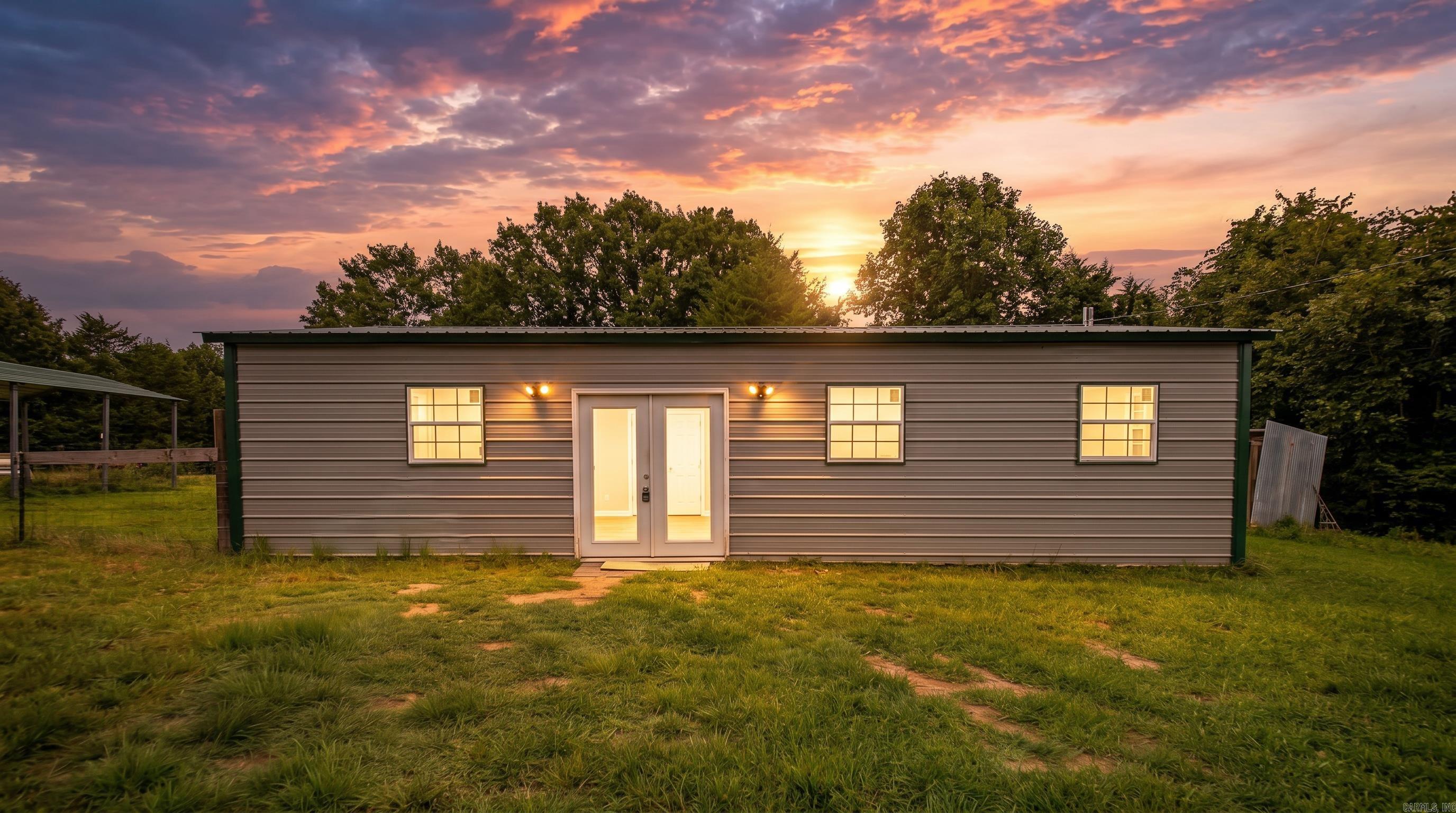 3261 N Camp Creek  Camp, AR