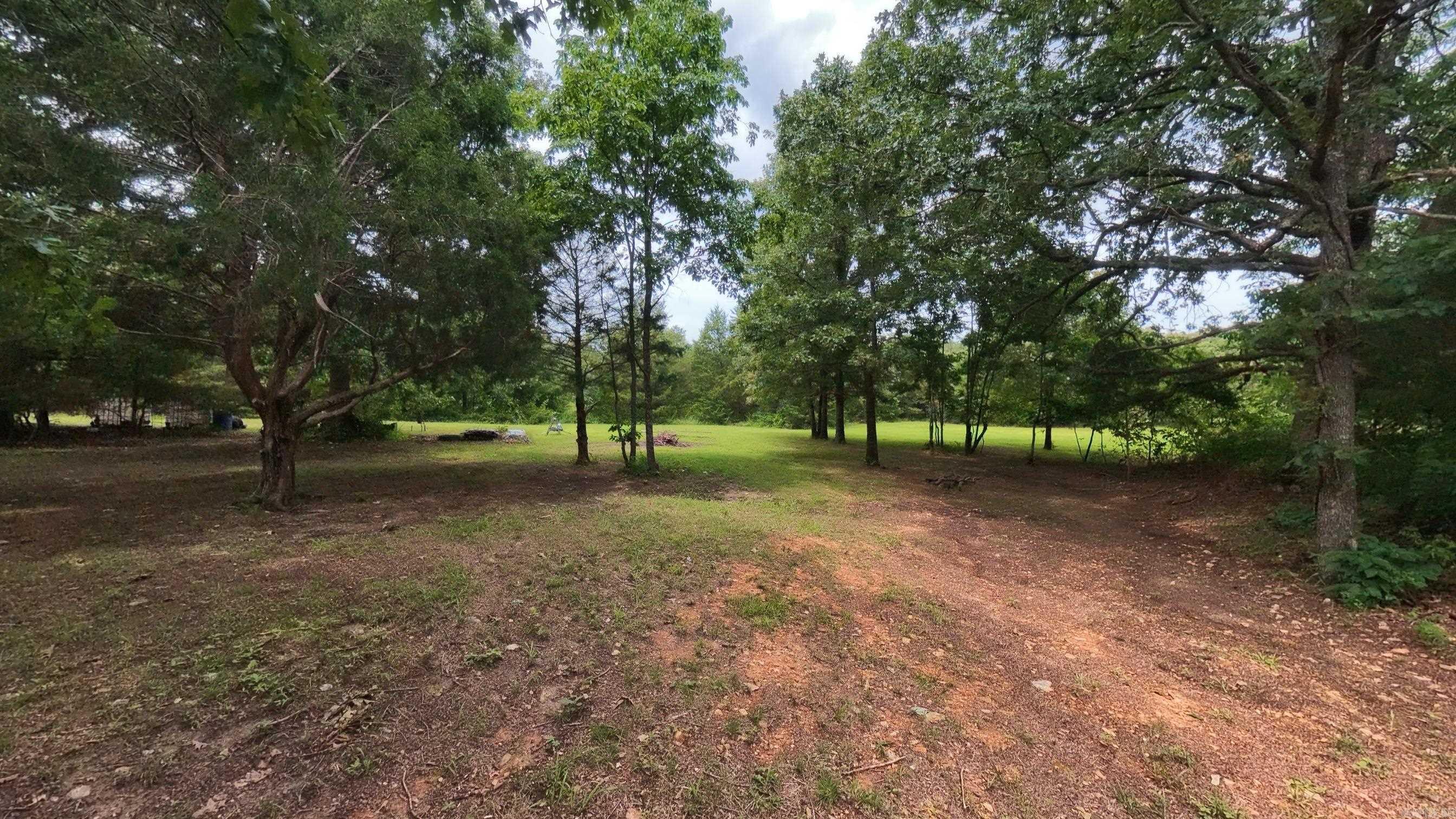 3261 N Camp Creek  Camp, AR