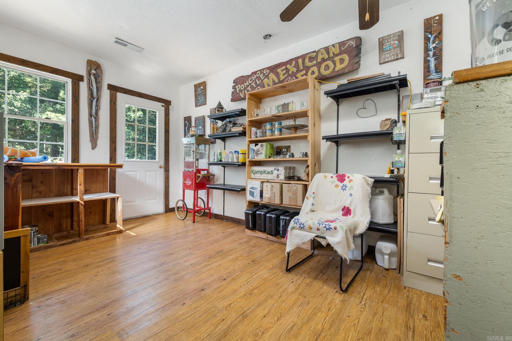 621 E Court  Jasper, AR