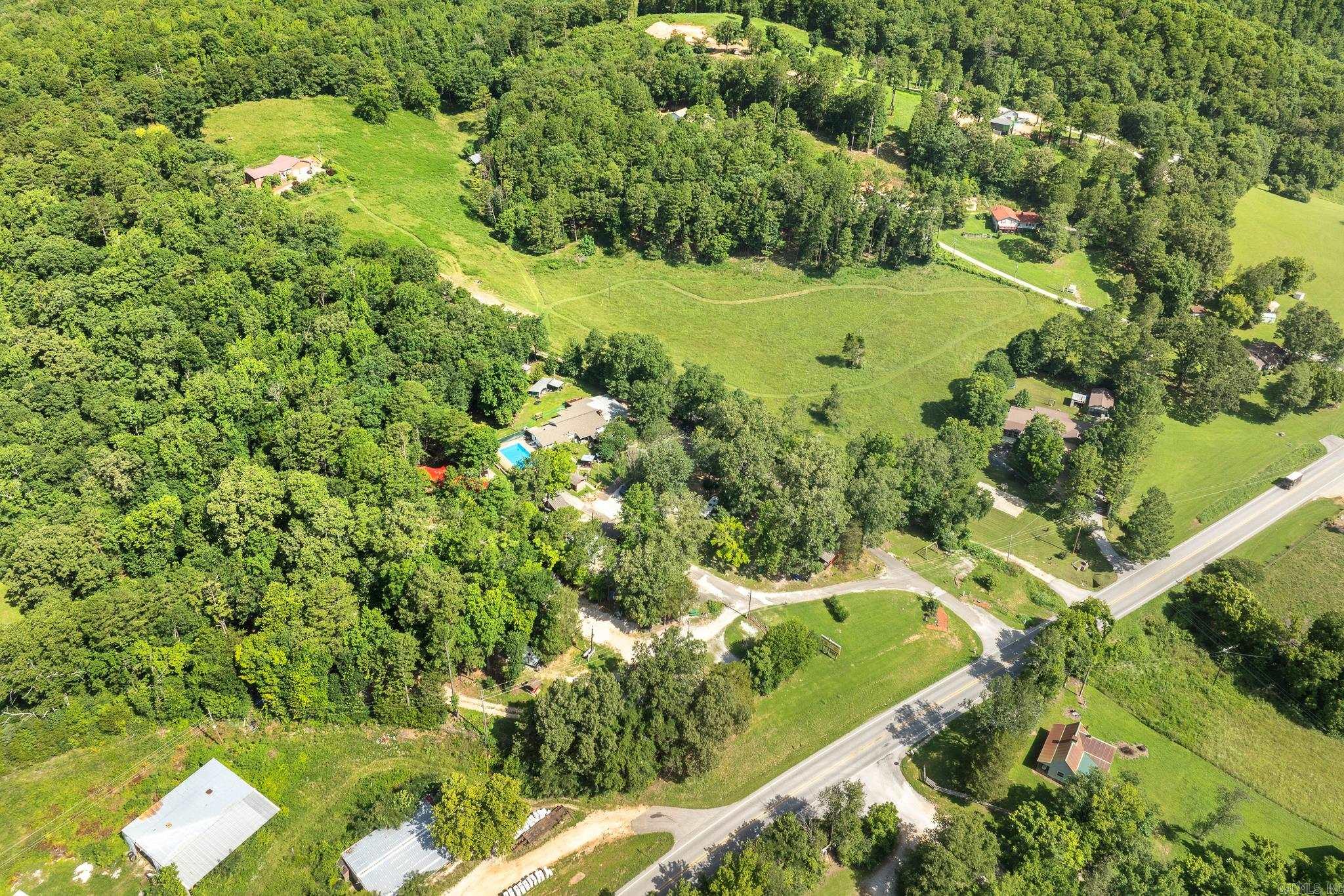 621 E Court  Jasper, AR