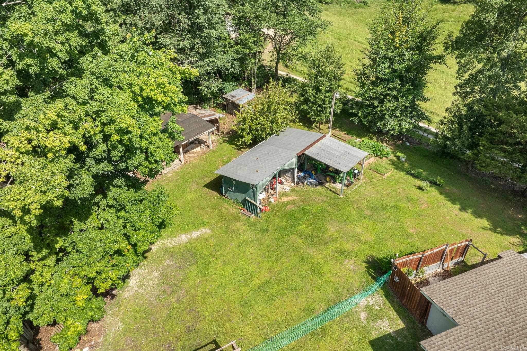 621 E Court  Jasper, AR