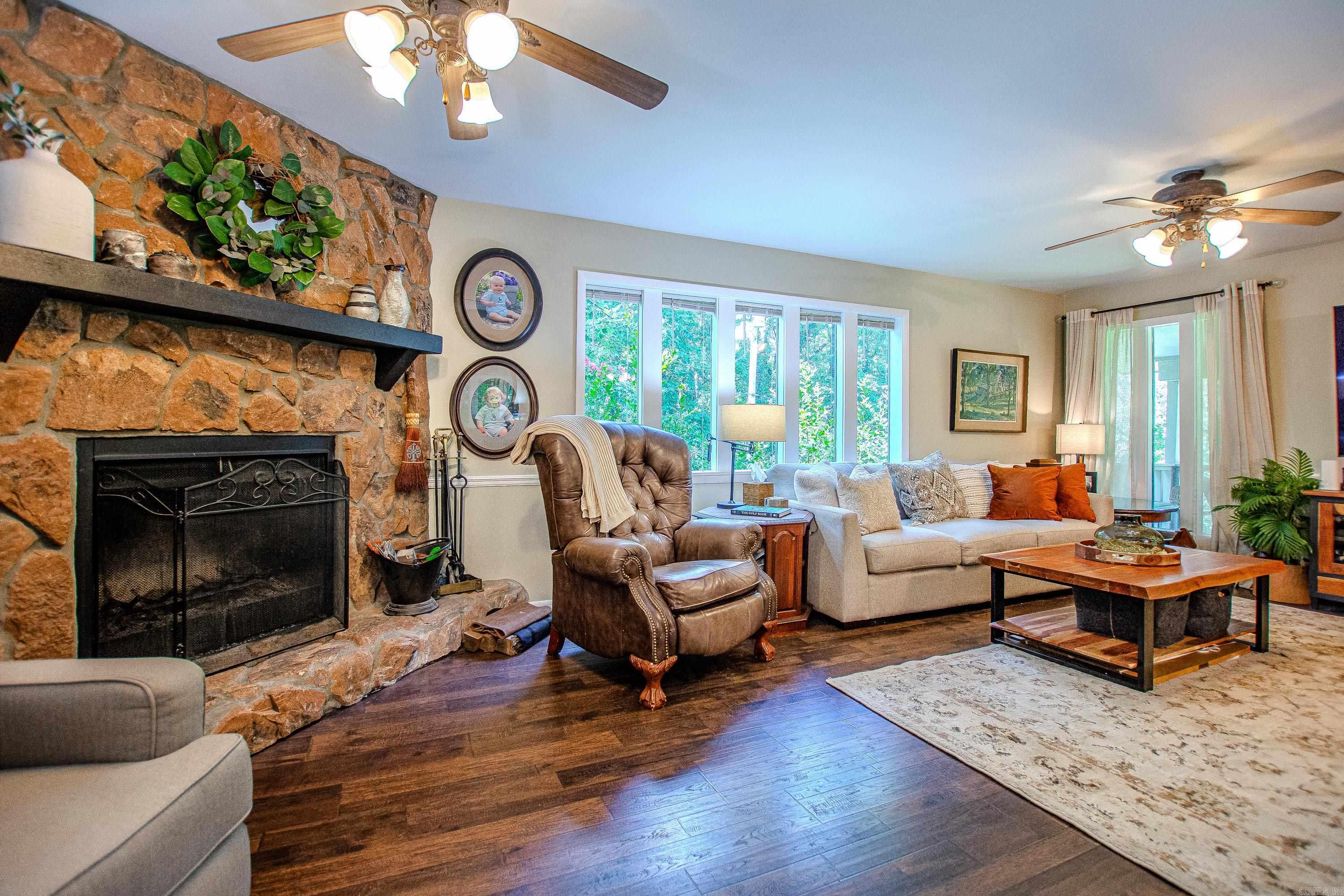 1620 Brookview  Benton, AR