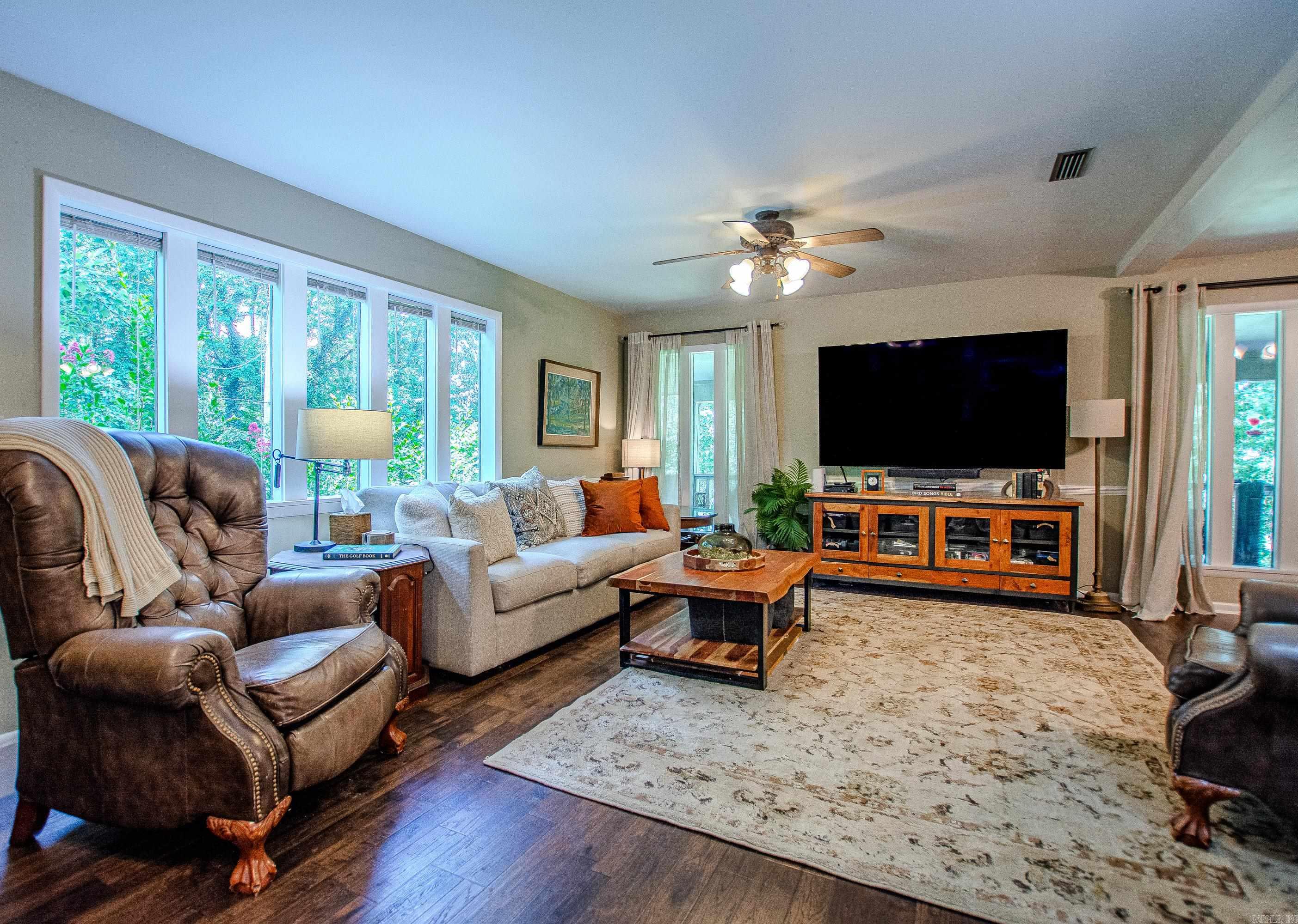 1620 Brookview  Benton, AR