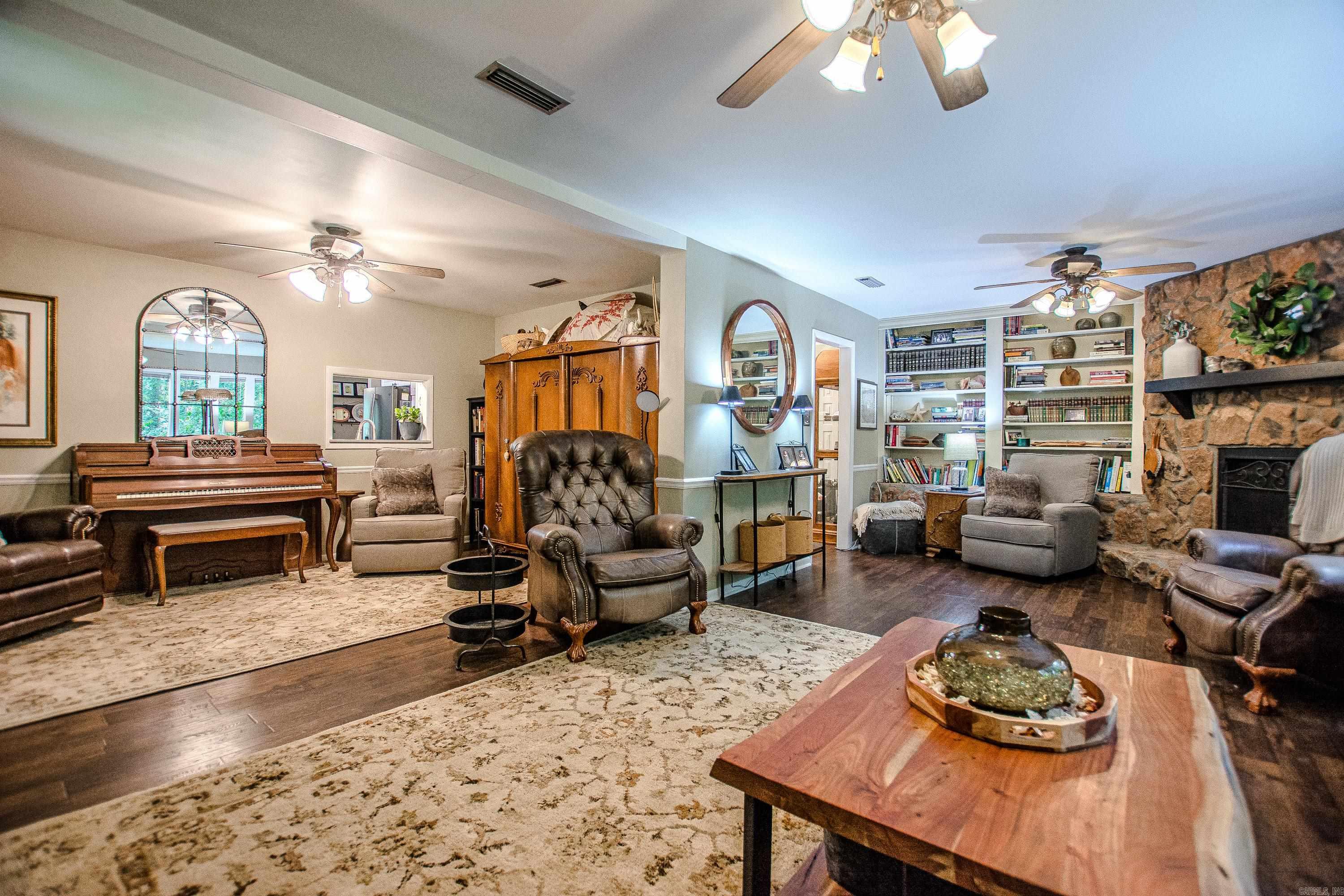1620 Brookview  Benton, AR