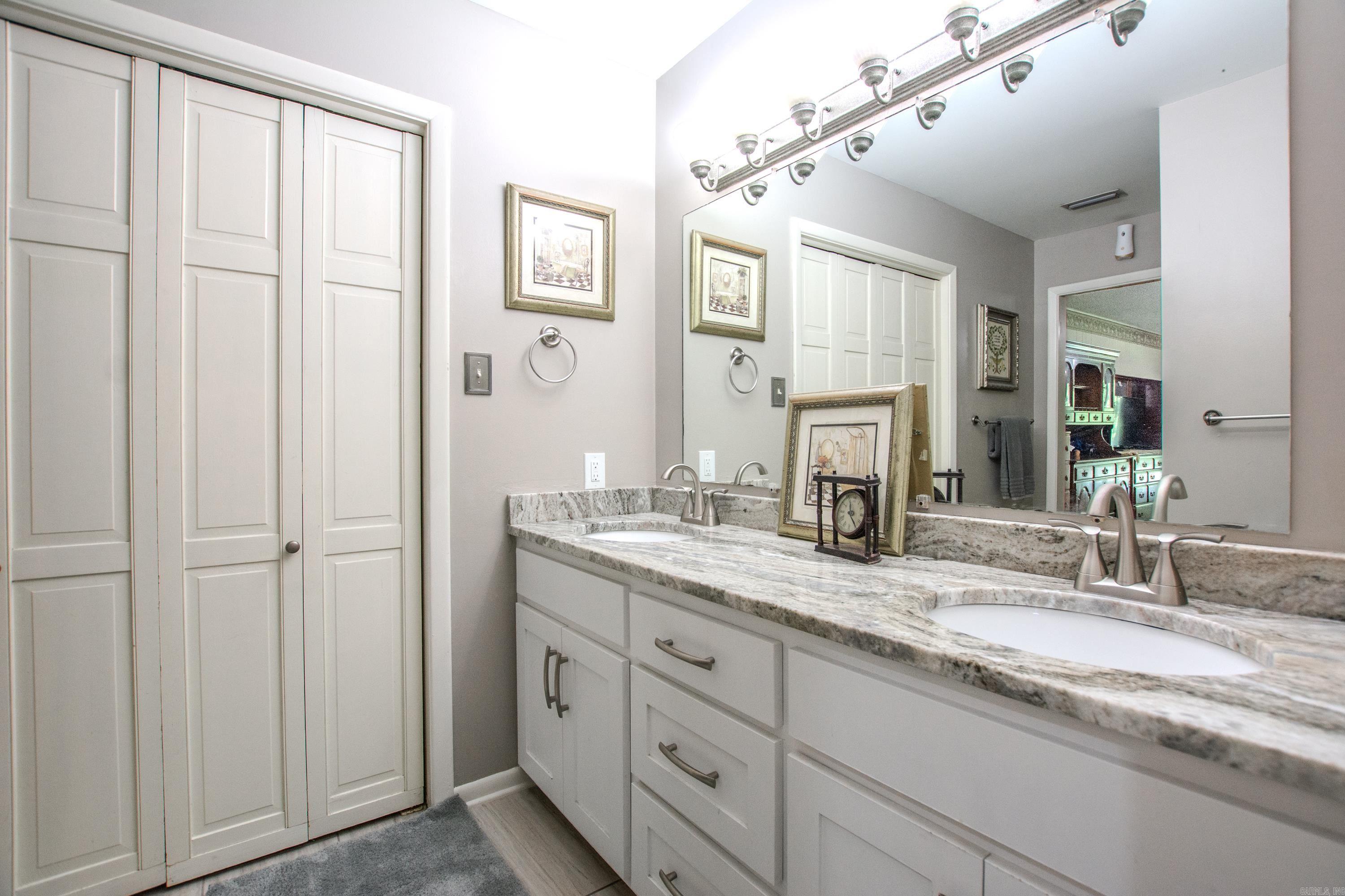 1620 Brookview  Benton, AR