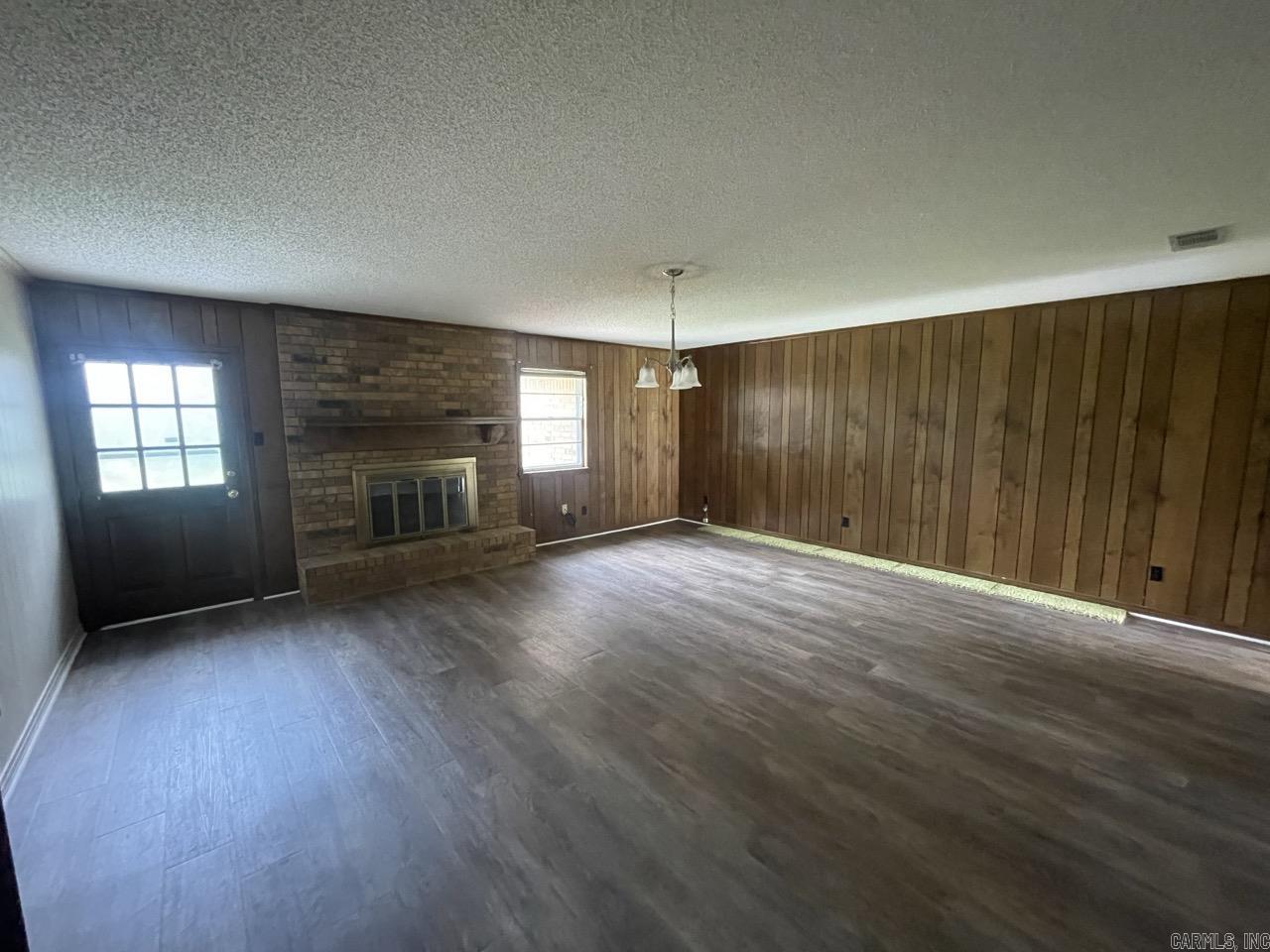1400 Hawkwood  Sherwood, AR