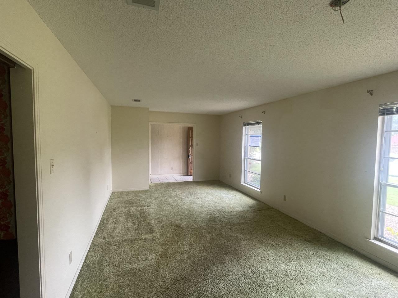 1400 Hawkwood  Sherwood, AR