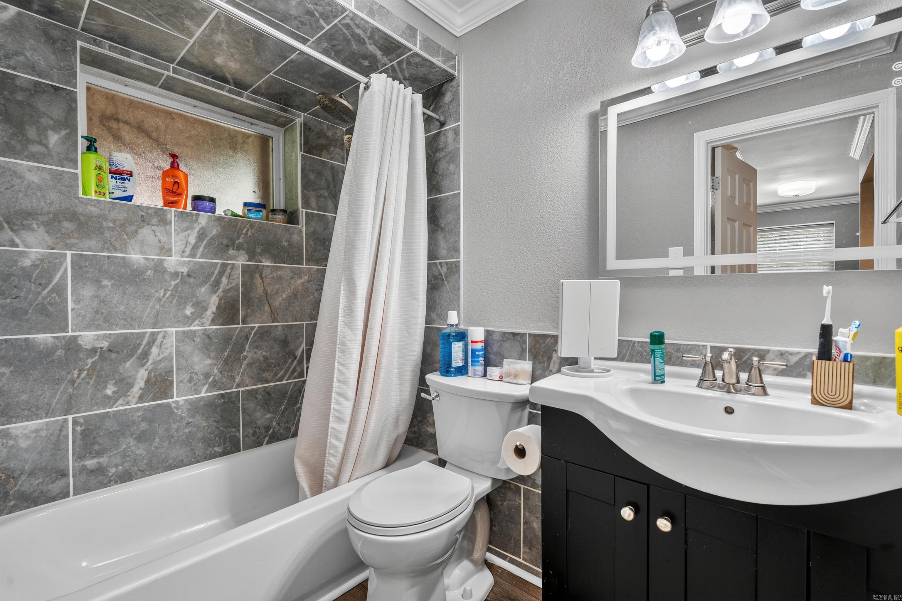 115 BRANDILES  Hot Springs, AR