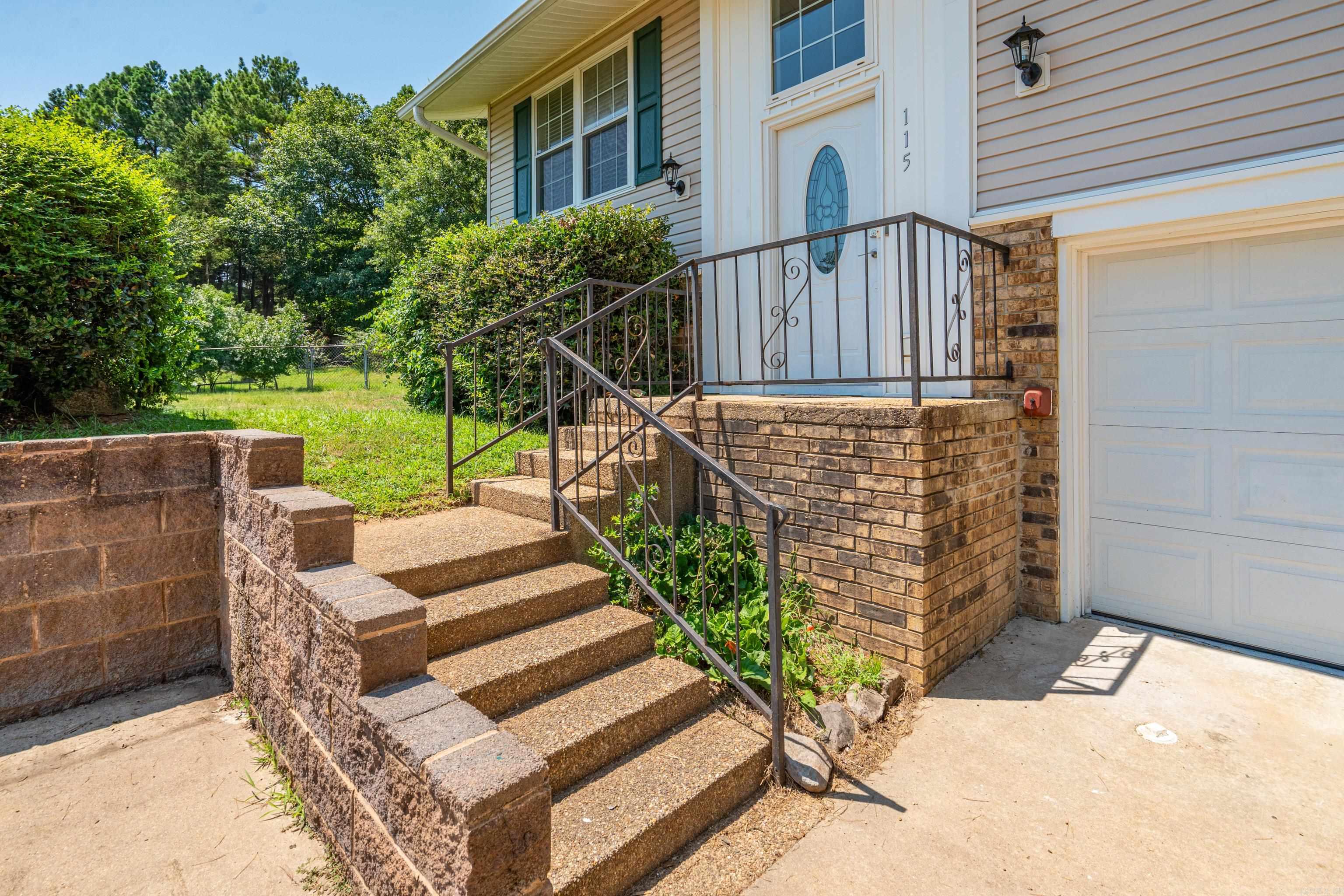 115 BRANDILES  Hot Springs, AR