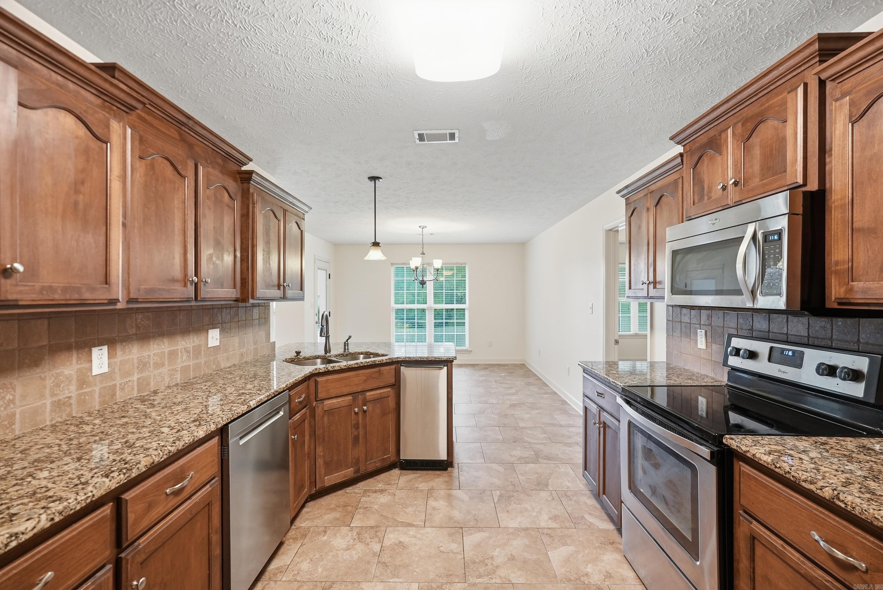 6 Cedar Knolls Loop  Greenbrier, AR