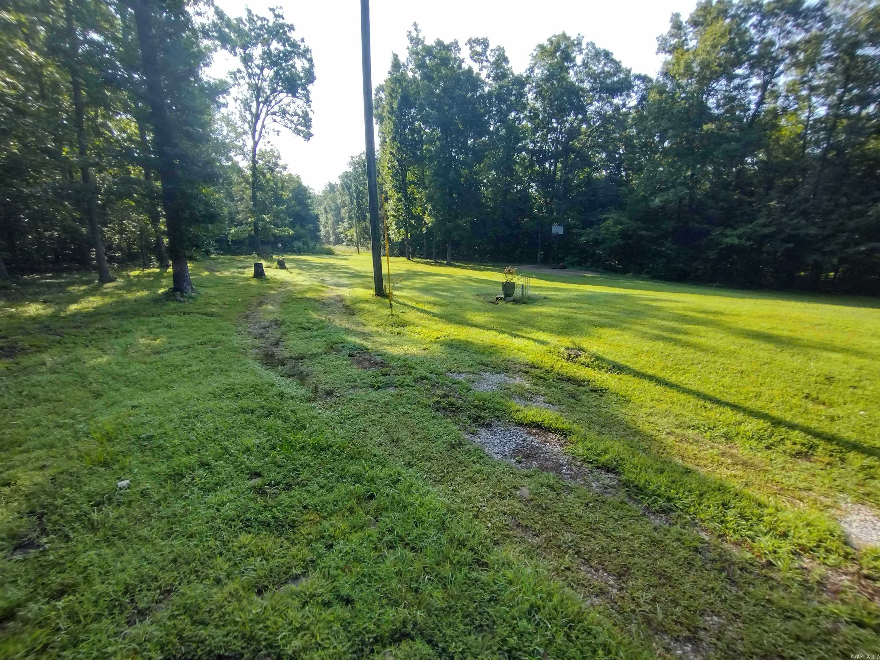 513 Flat Rock RD  Mountain View, AR