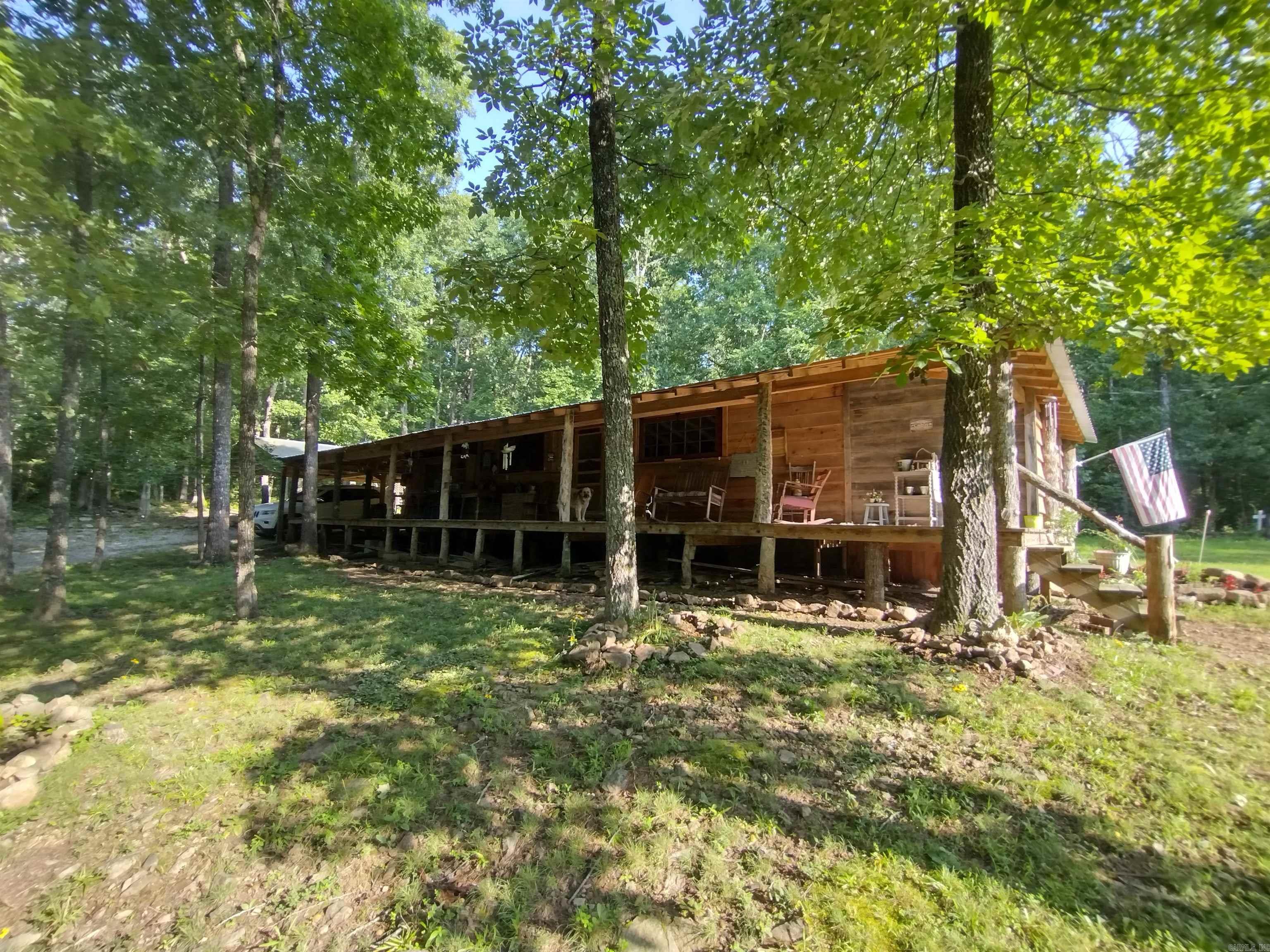 513 Flat Rock RD  Mountain View, AR
