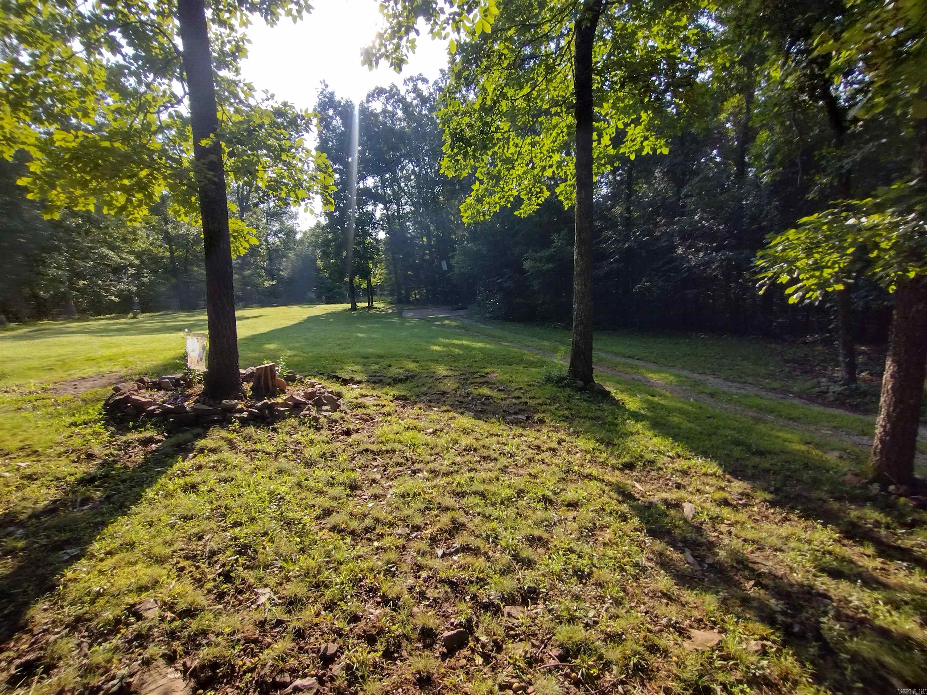 513 Flat Rock RD  Mountain View, AR