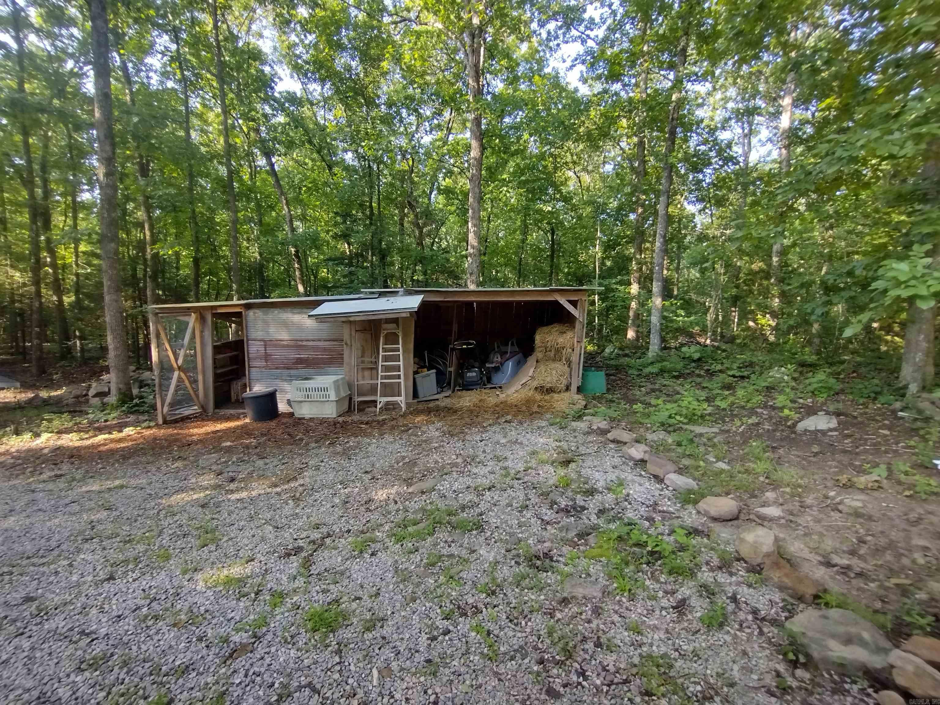 513 Flat Rock RD  Mountain View, AR