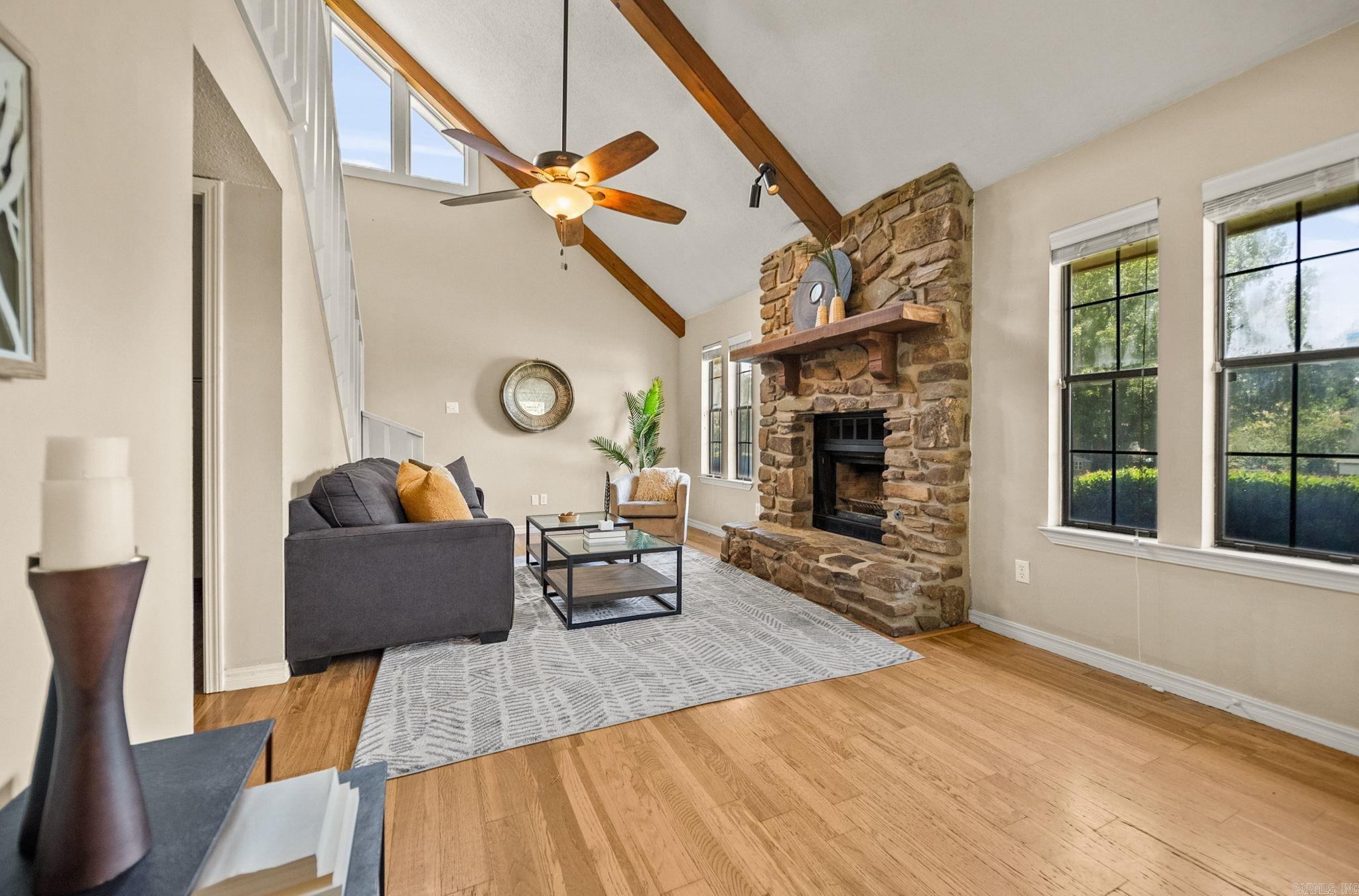 19 Hightrail  Maumelle, AR