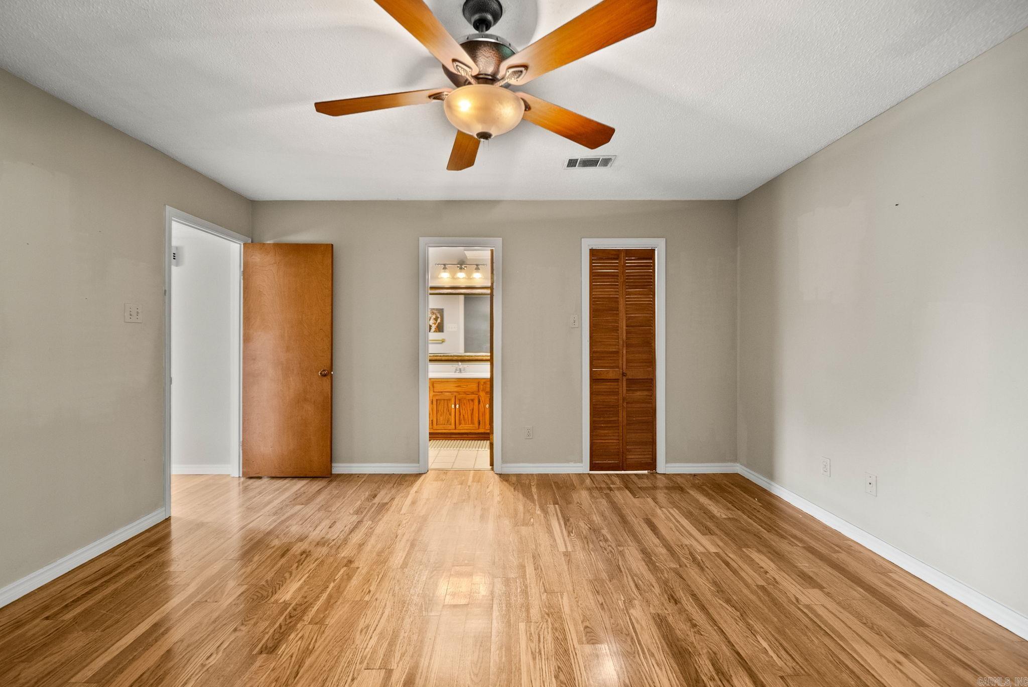 19 Hightrail  Maumelle, AR