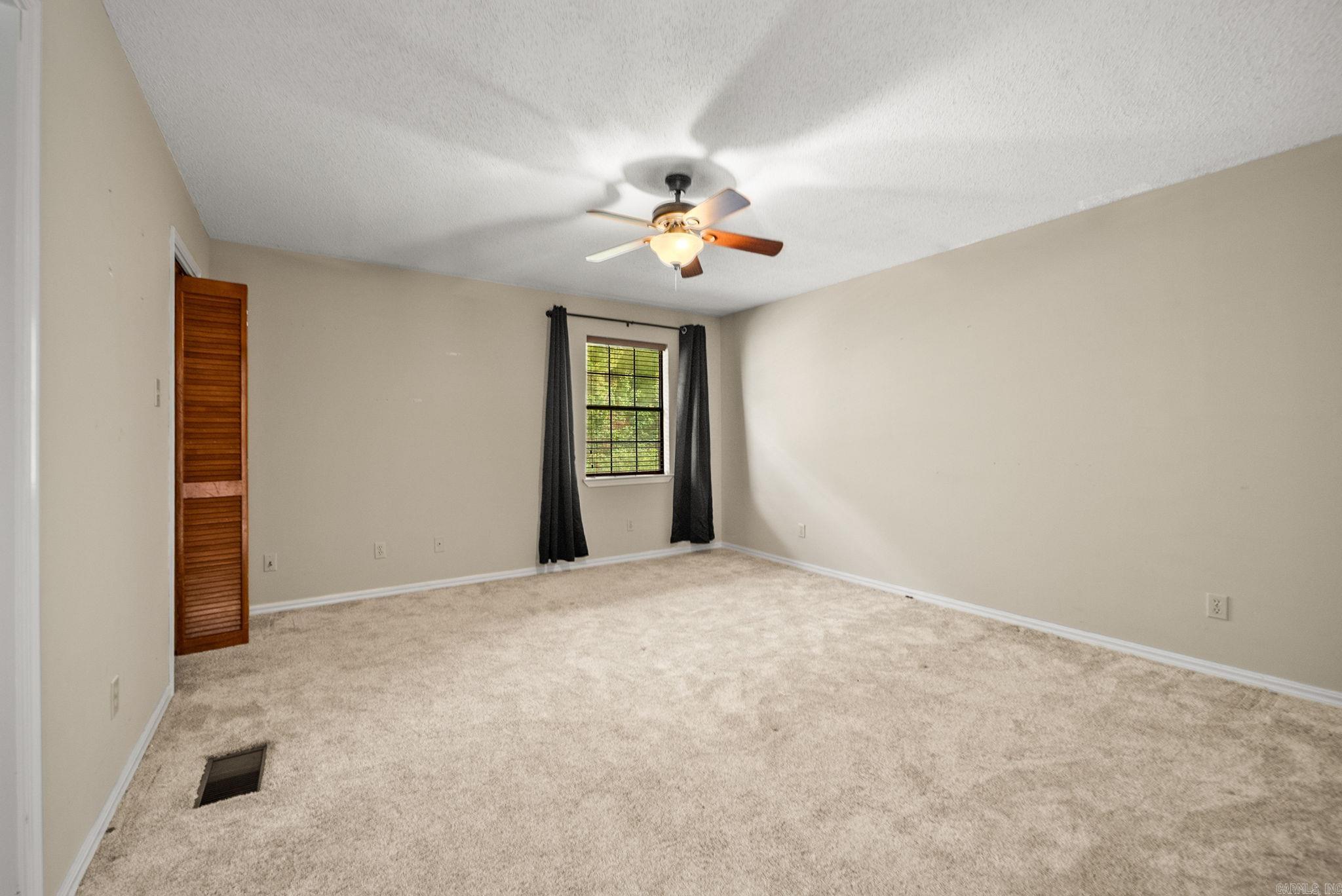 19 Hightrail  Maumelle, AR