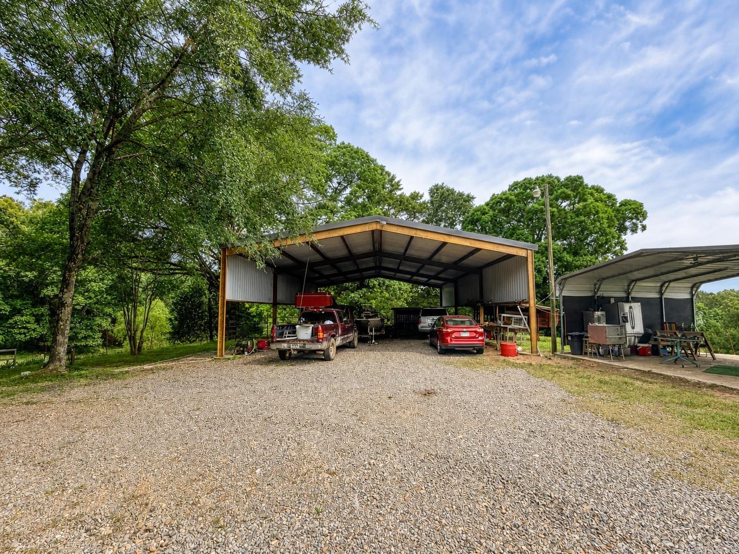 1374 Highway 317  Lockesburg, AR