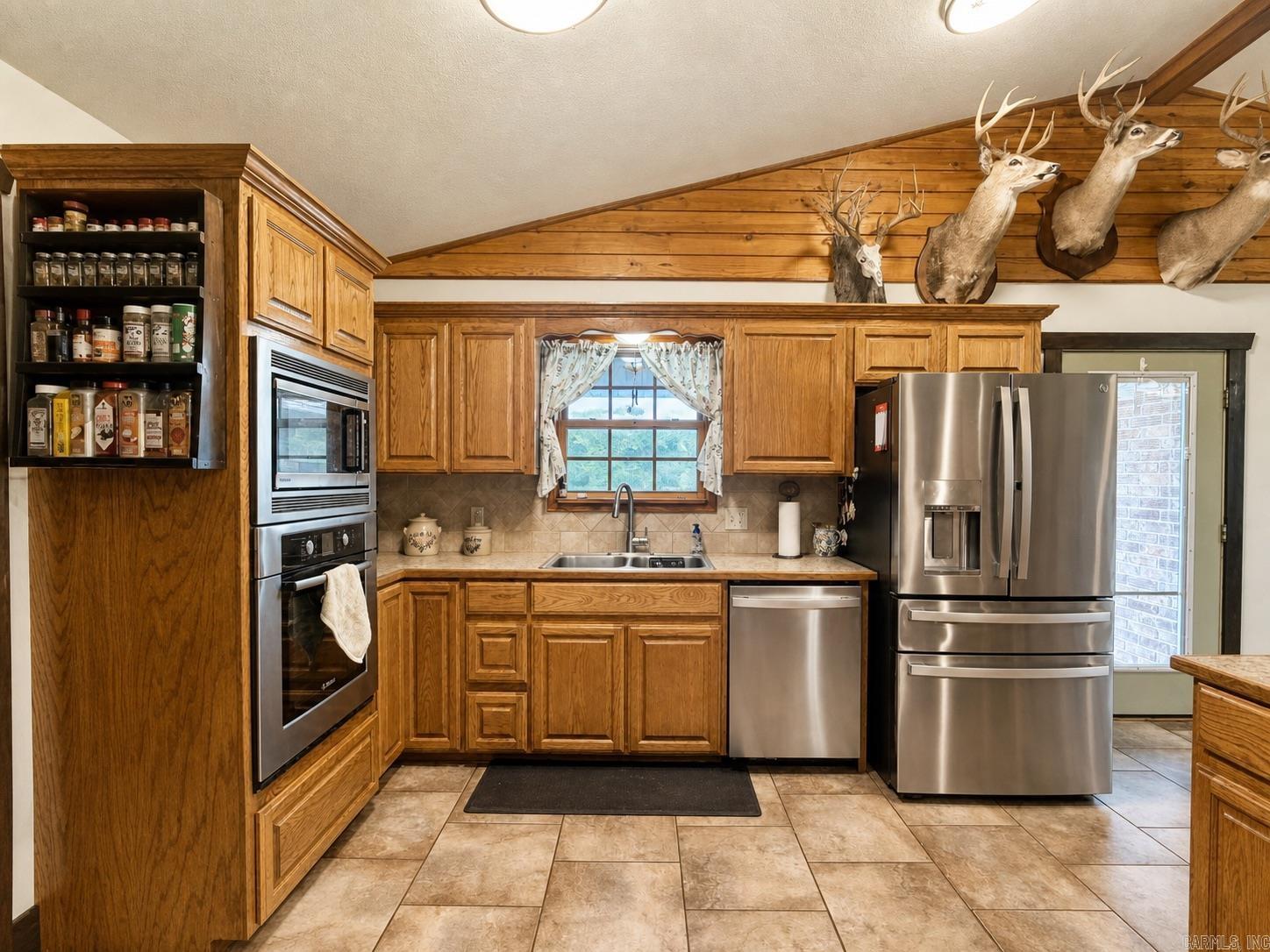 1374 Highway 317  Lockesburg, AR