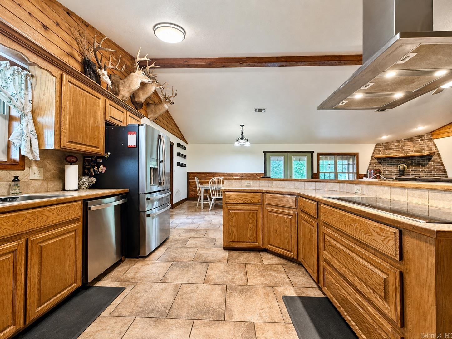 1374 Highway 317  Lockesburg, AR