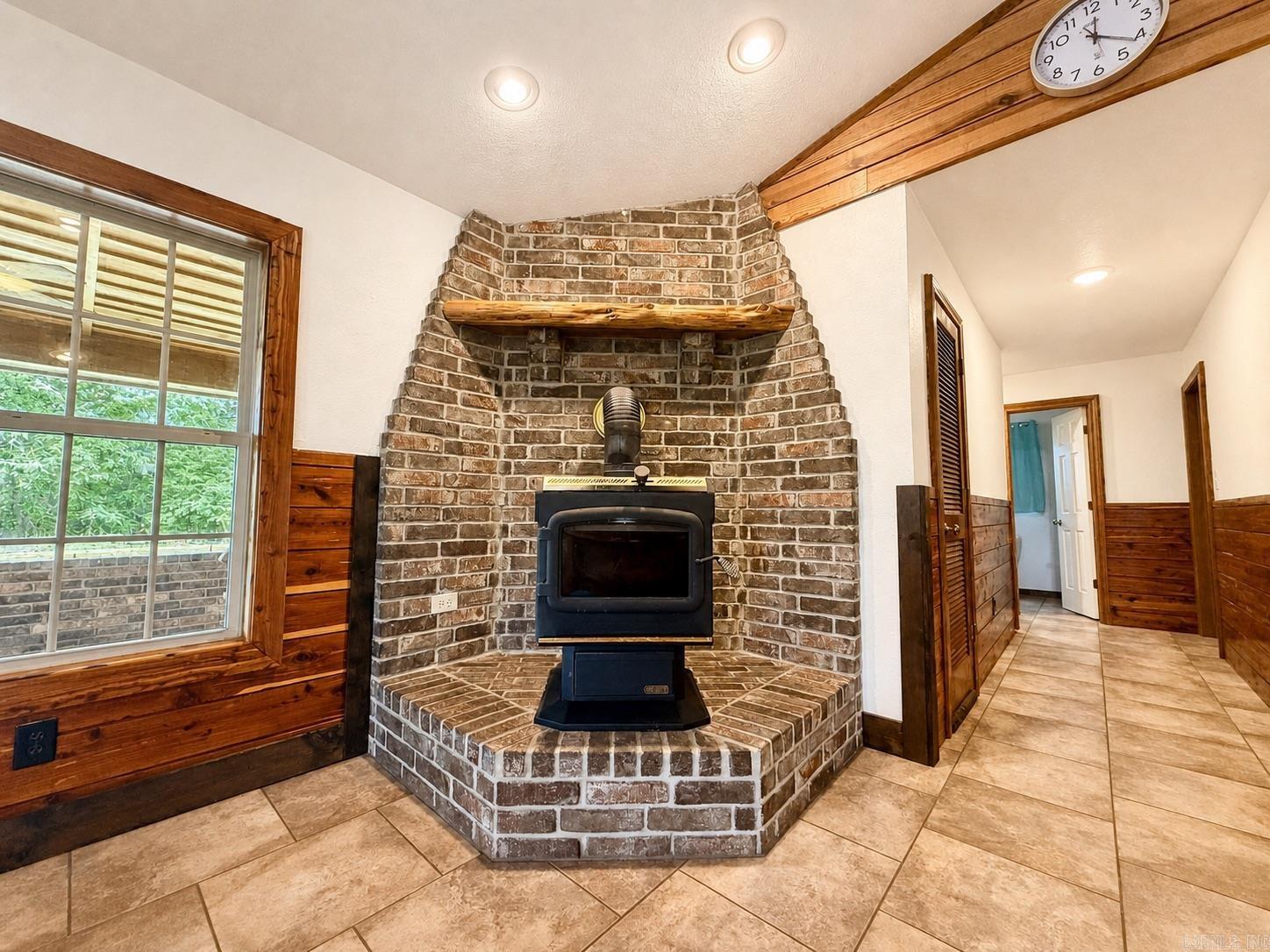 1374 Highway 317  Lockesburg, AR
