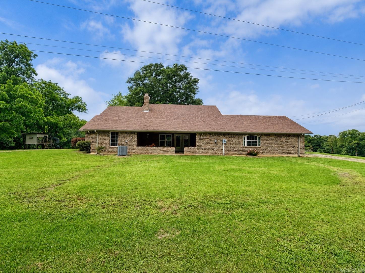 1374 Highway 317  Lockesburg, AR