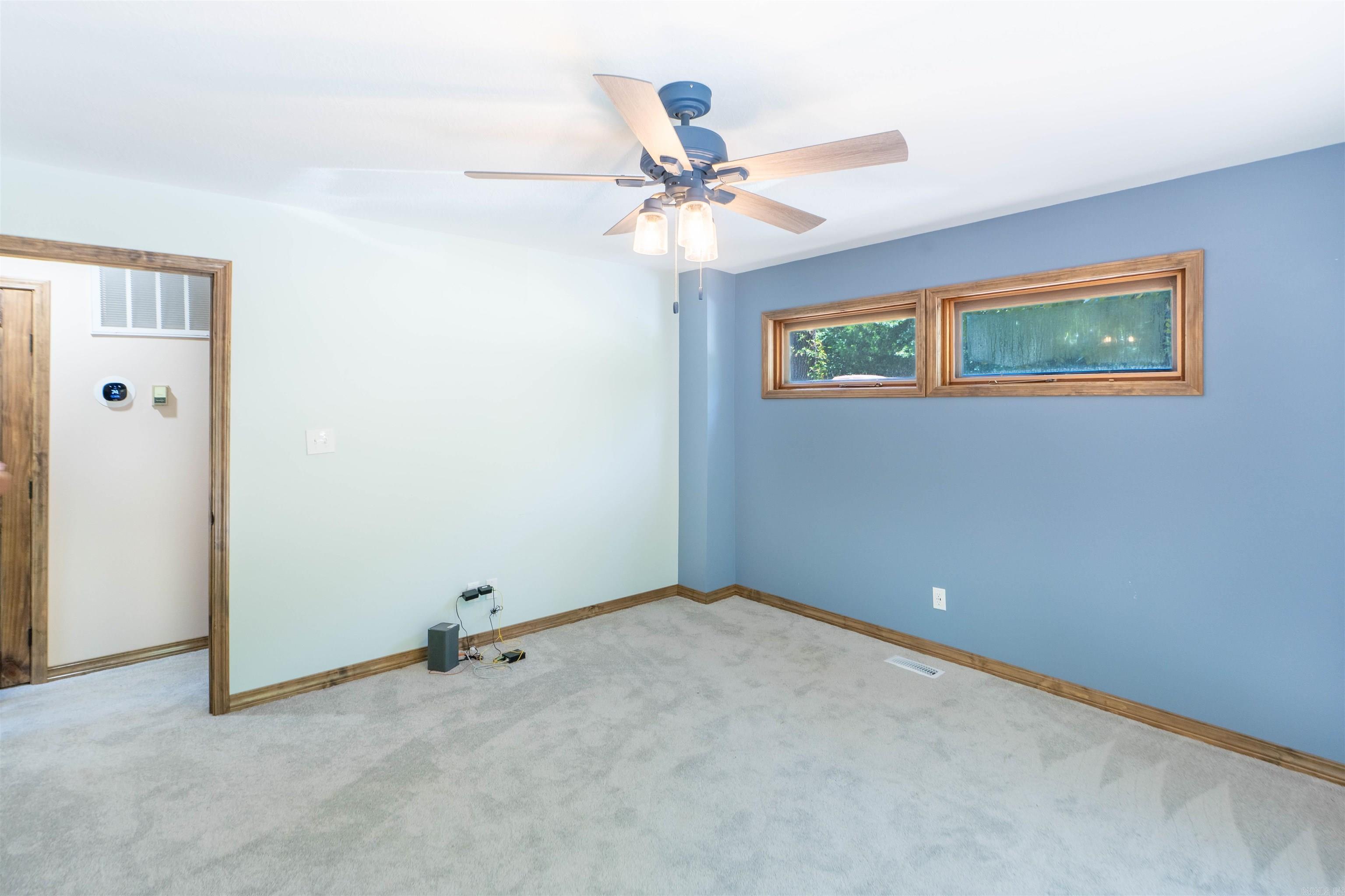 27 Oho  Cherokee Village, AR